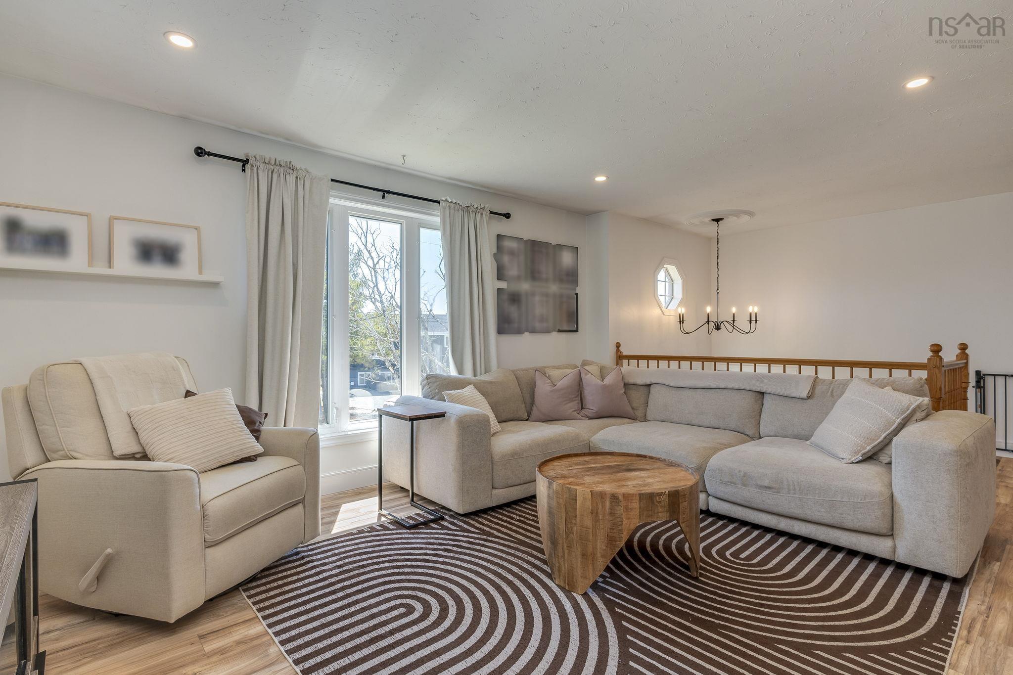 $509,900.00: 12 School Road, Elmsdale