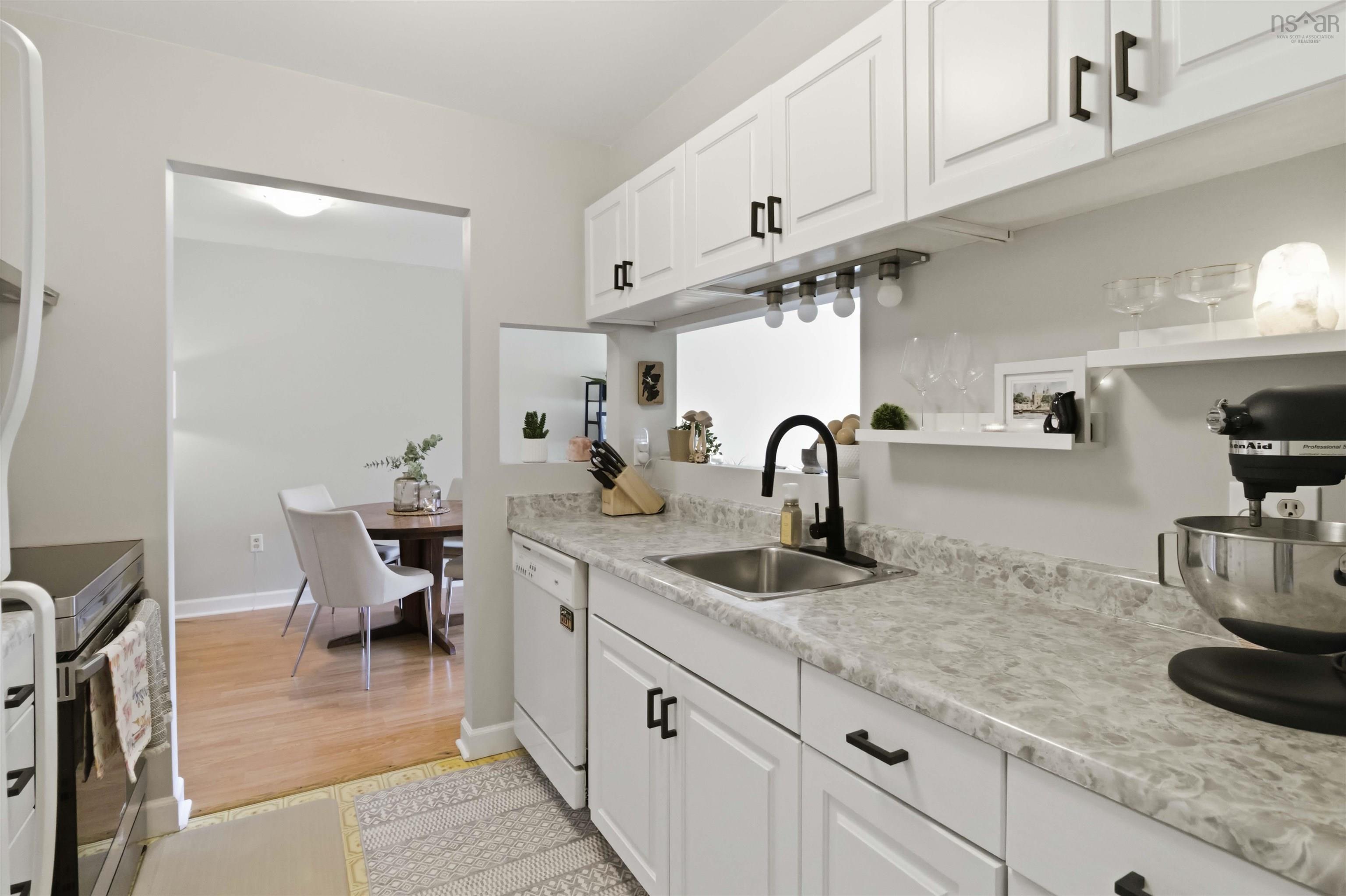 12 77 Farnham Gate Road, Halifax, NS (MLS 202606708)