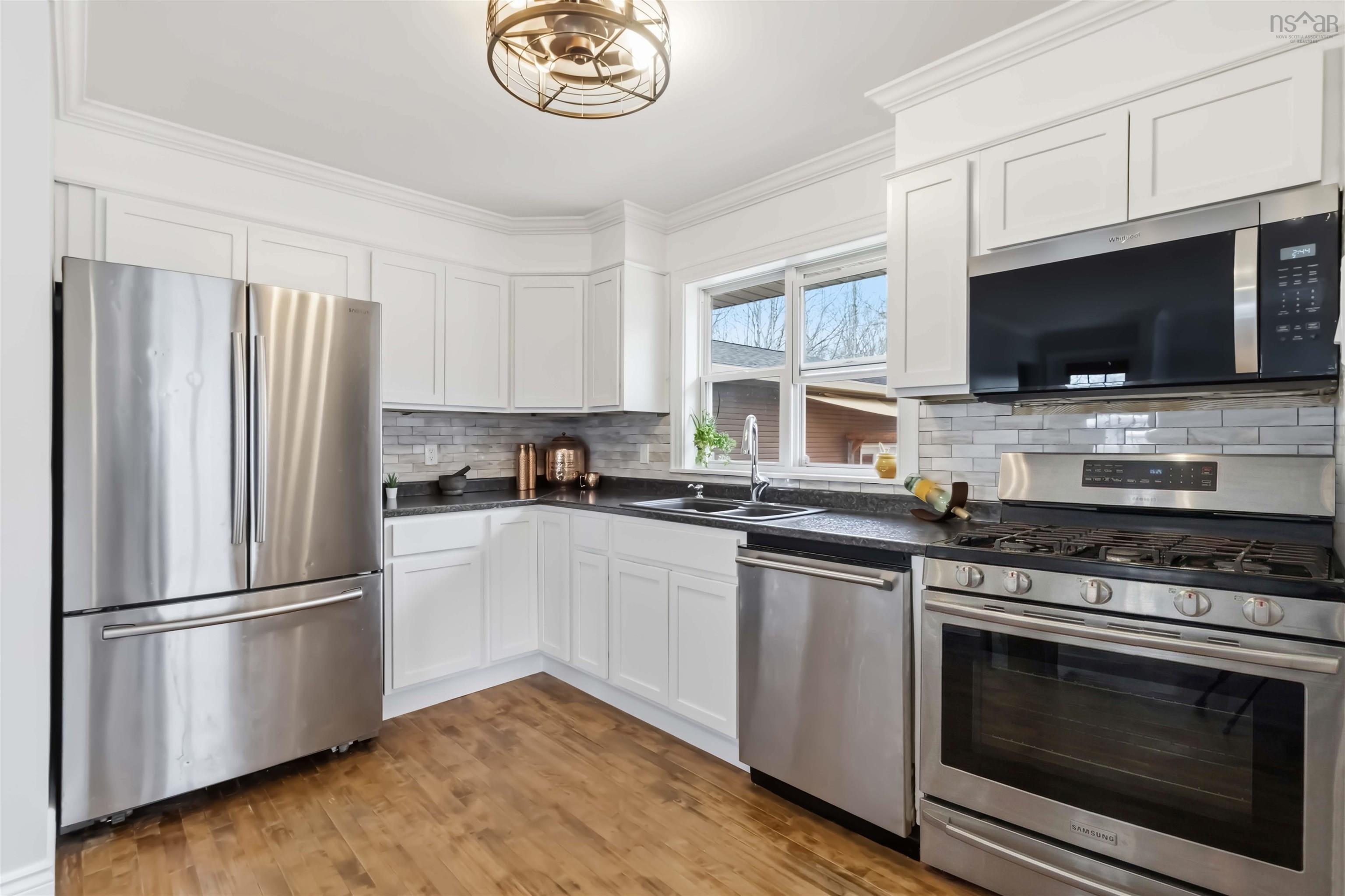 37 Belle Vista Drive, Dartmouth, NS (MLS 202606725)