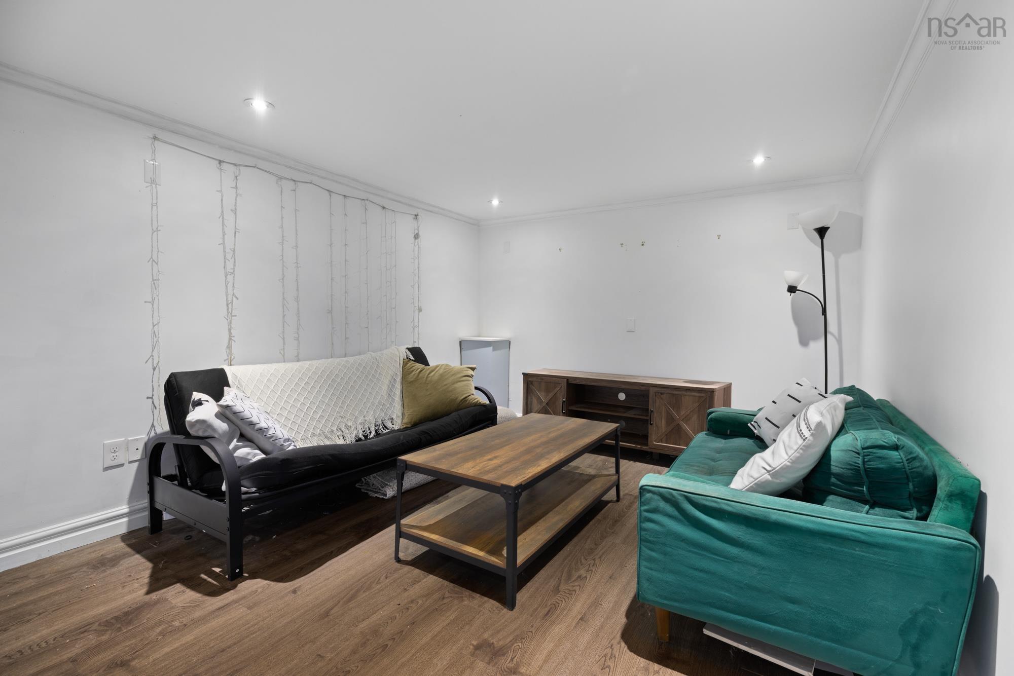 1 Maple Drive, Dartmouth, NS (MLS 202606729)