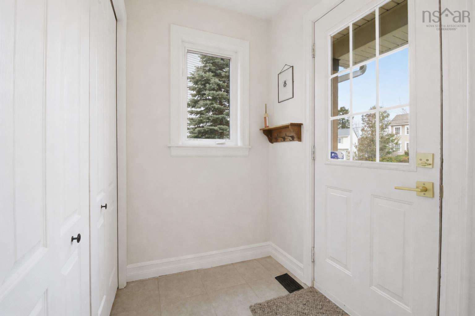 4 Stone Gate Court, Dartmouth, NS (MLS 202606737)