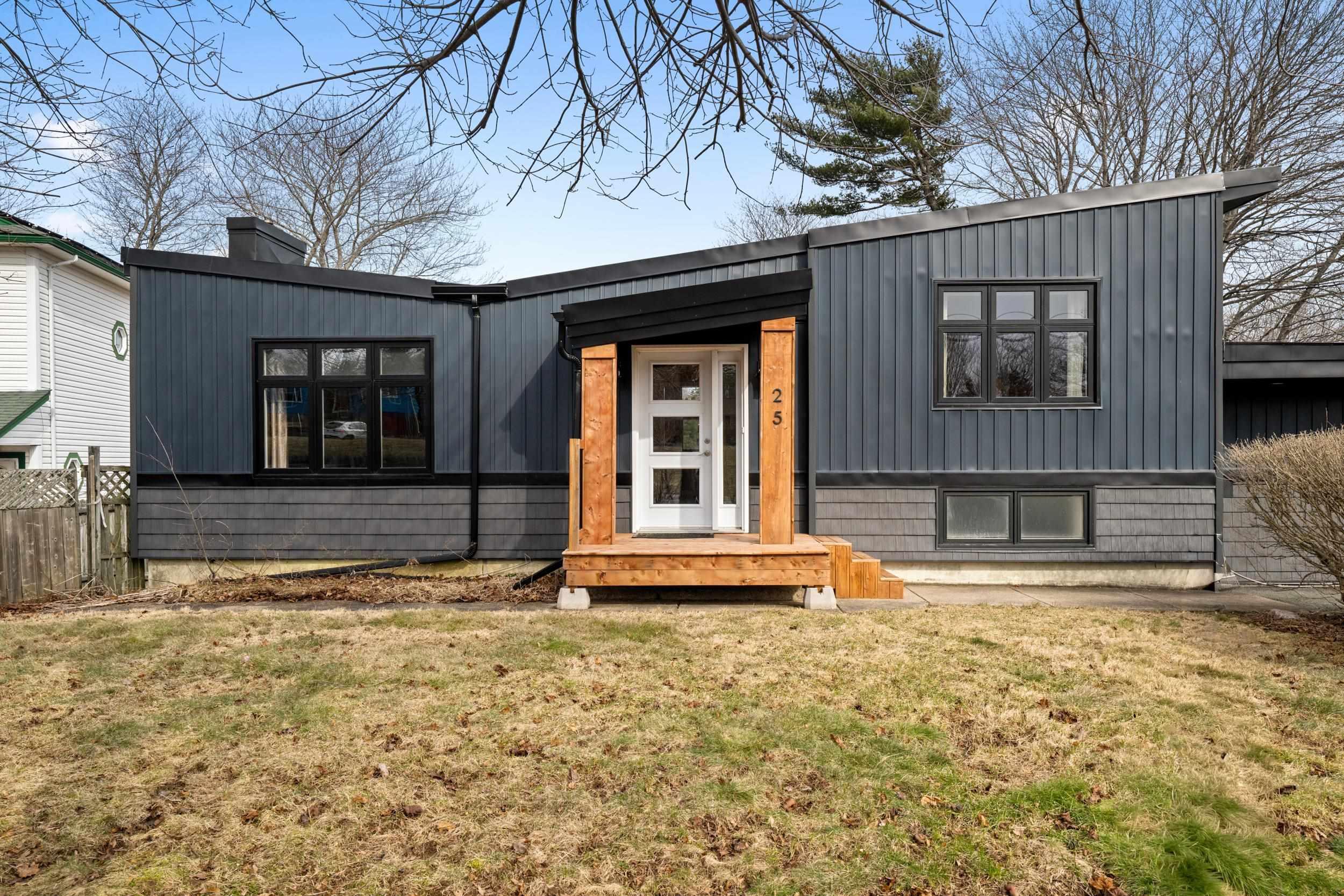 $695,000.00: 25 Wildwood Boulevard, Dartmouth