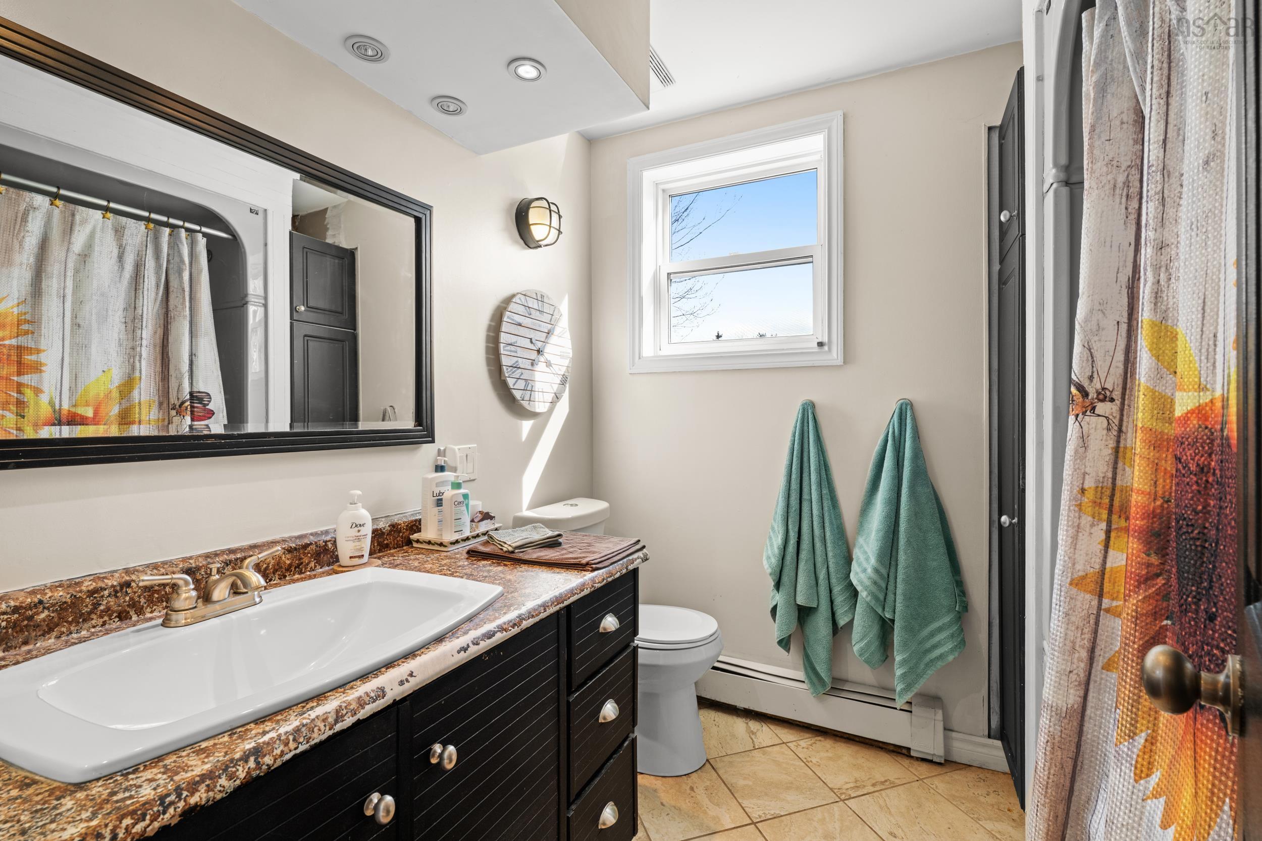 $695,000.00: 25 Wildwood Boulevard, Dartmouth