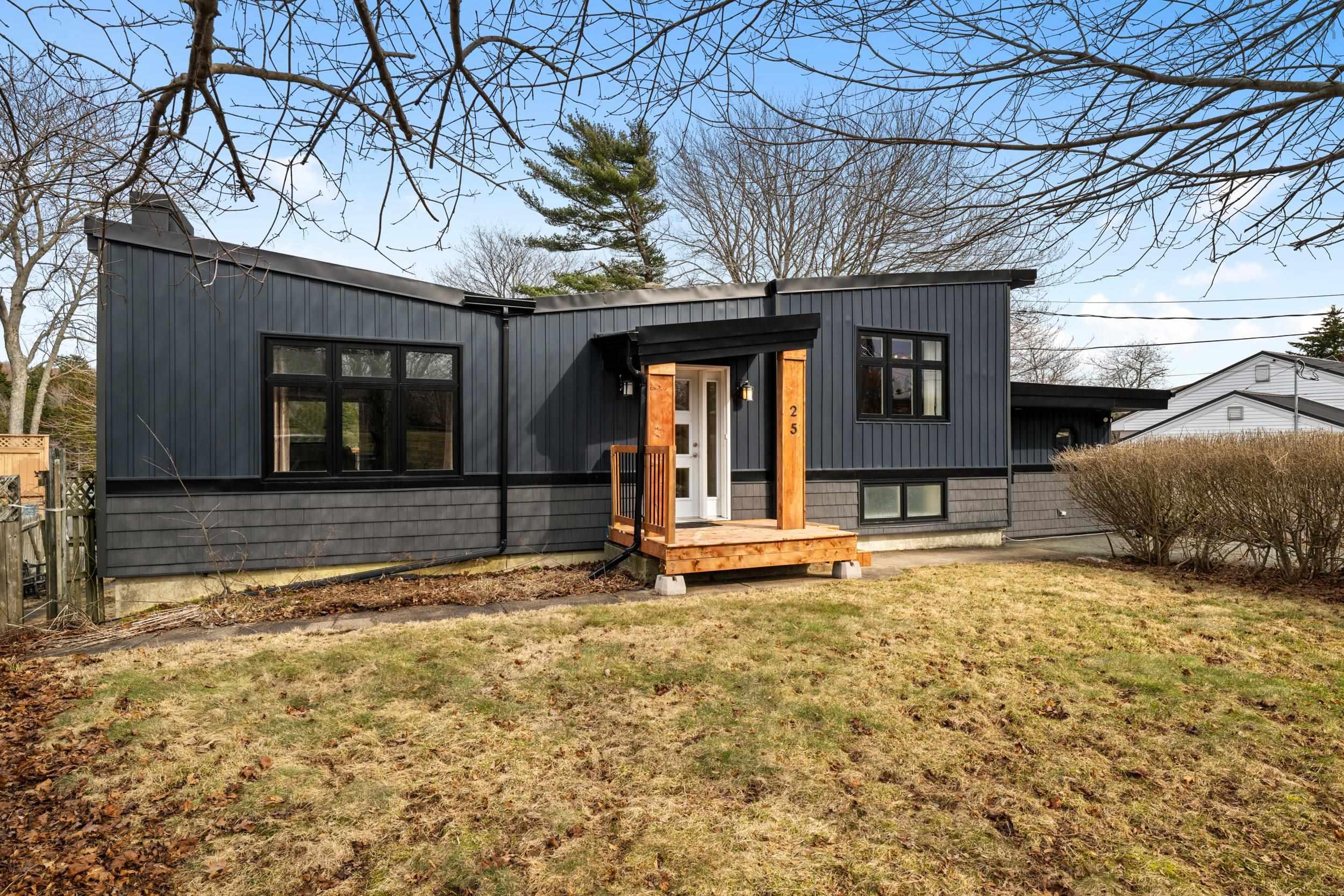 $695,000.00: 25 Wildwood Boulevard, Dartmouth