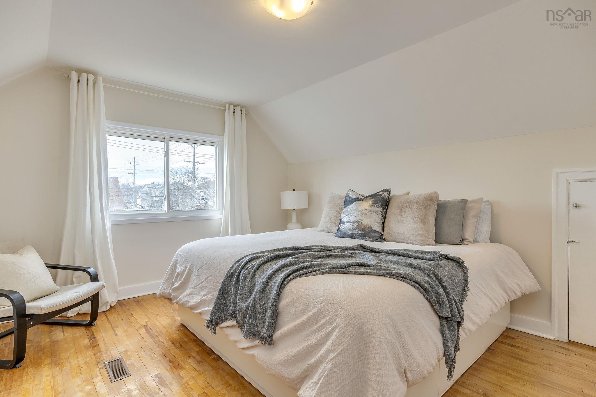 207 Victoria Road, Dartmouth, NS (MLS 202606760)