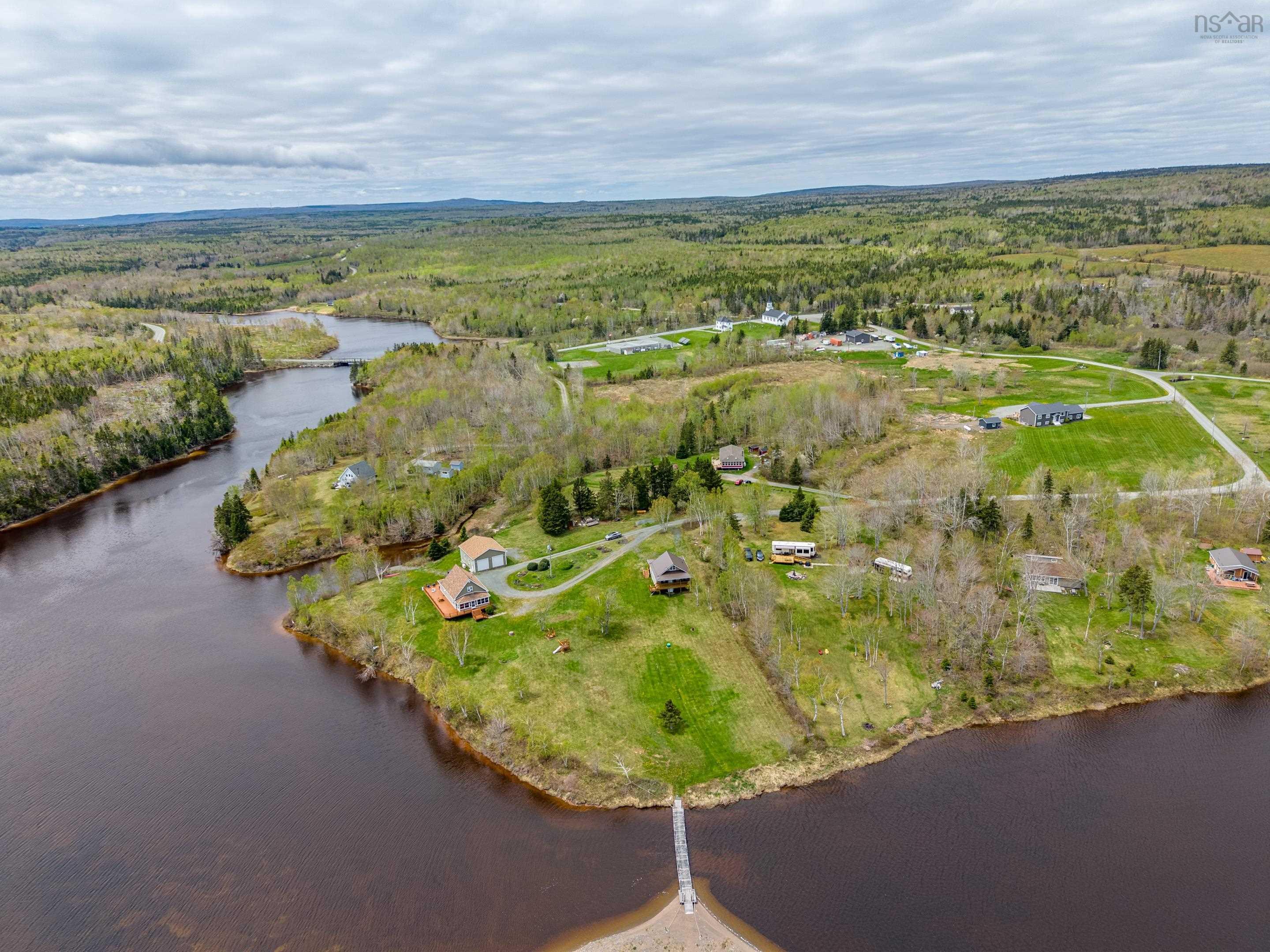 $749,000.00: 131 MACNEIL ROAD, LAKEVALE, N.S., Lakevale