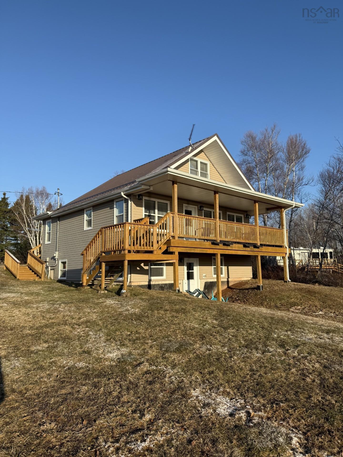 $749,000.00: 131 MACNEIL ROAD, LAKEVALE, N.S., Lakevale