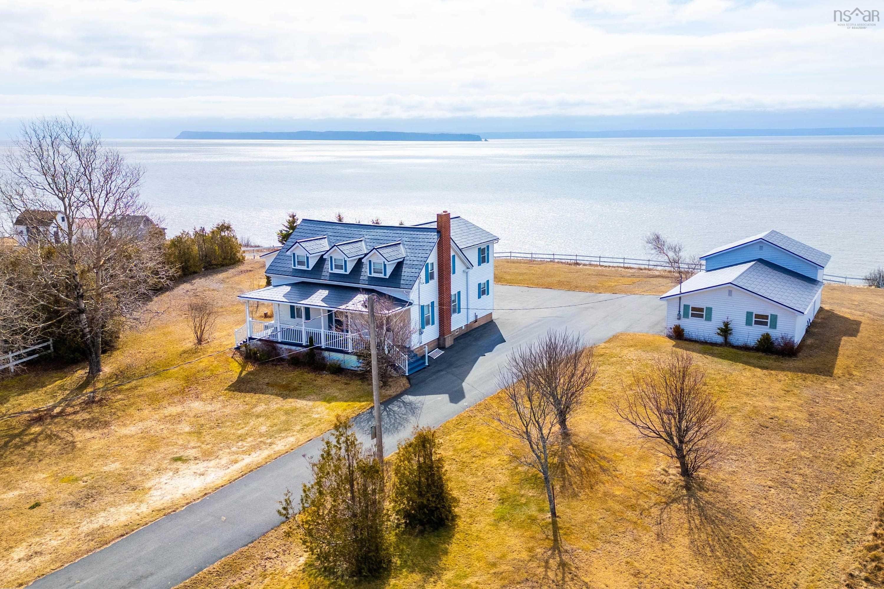 $574,900.00: 8002 Highway 209, Wards Brook