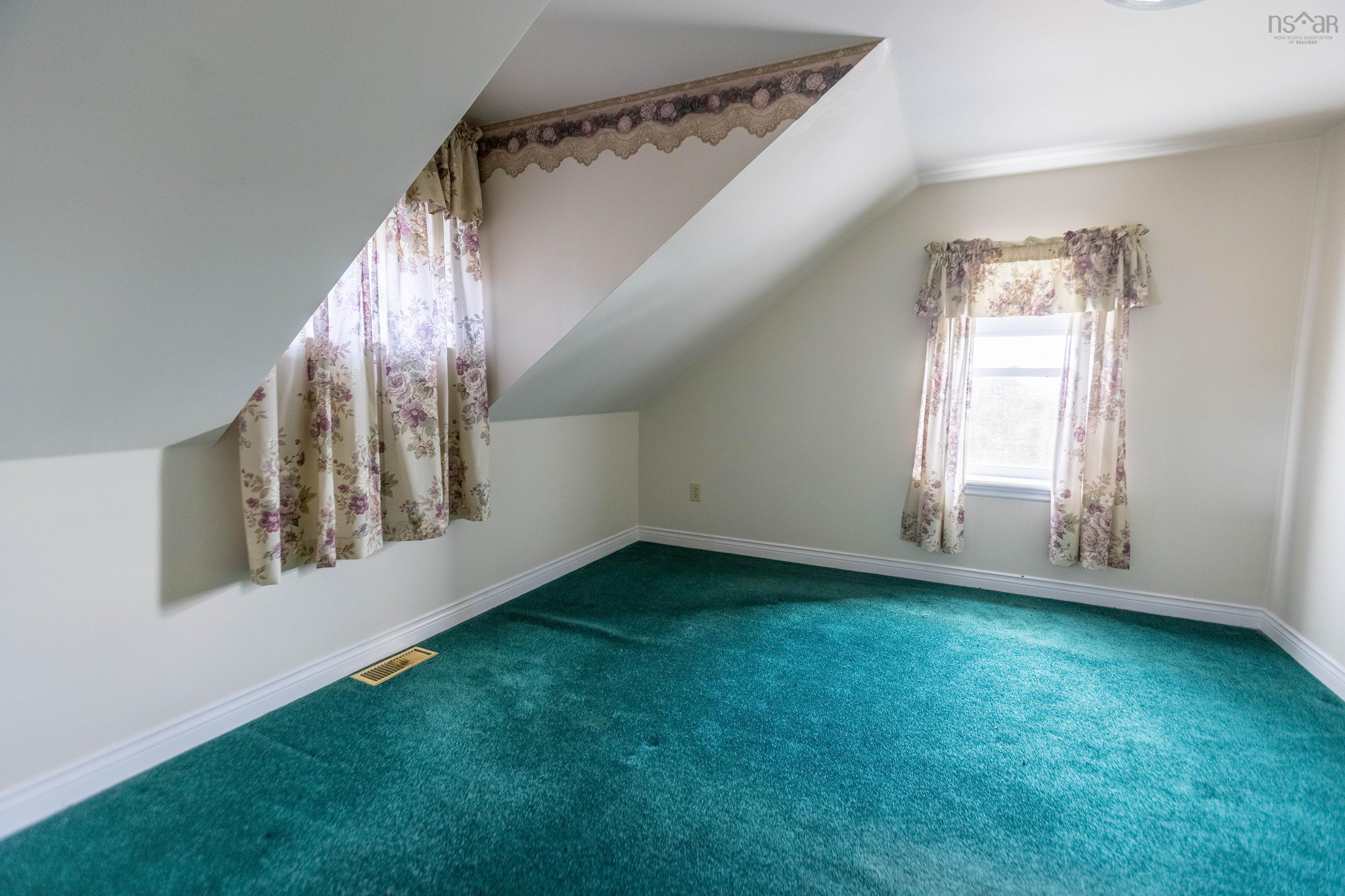 $574,900.00: 8002 Highway 209, Wards Brook