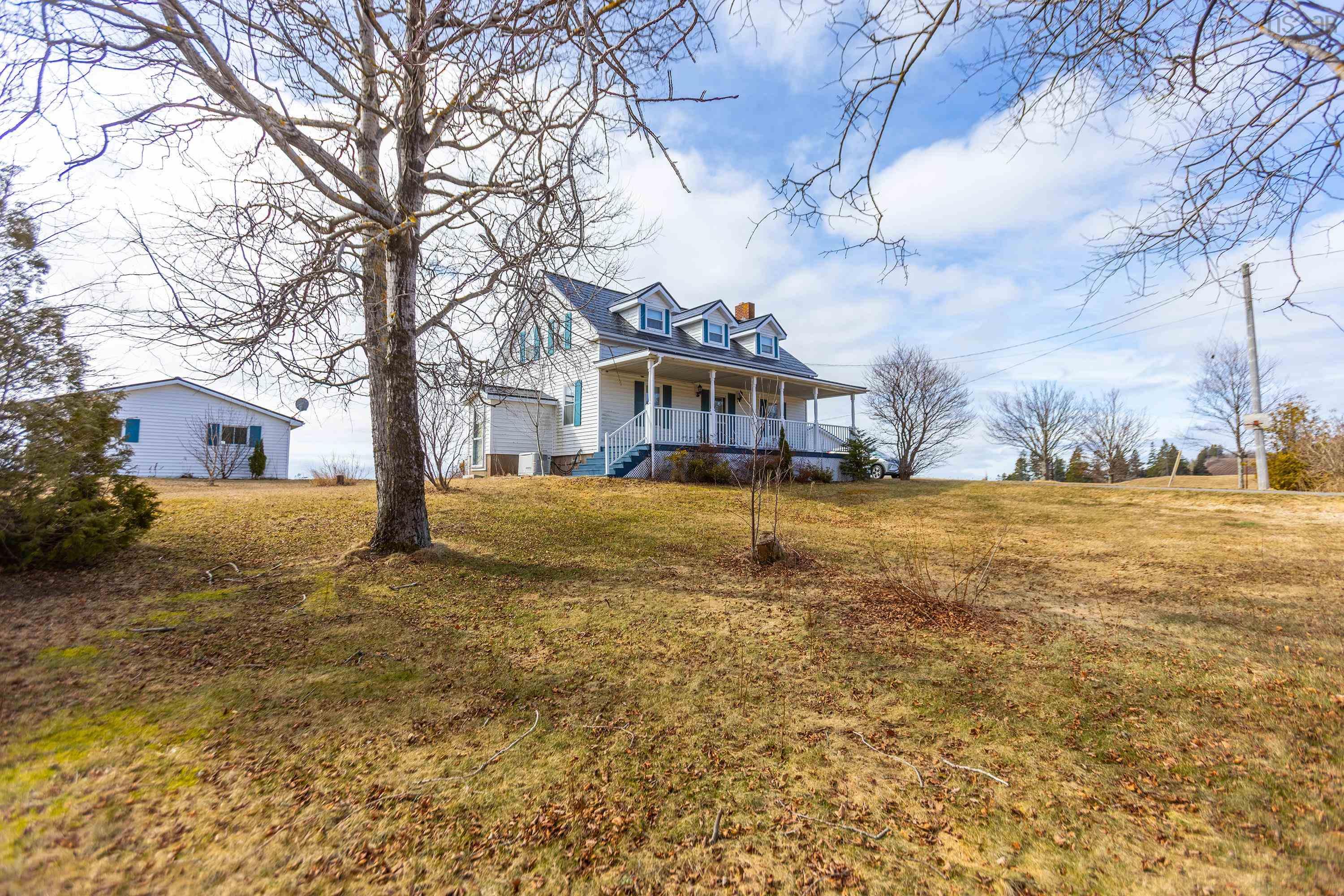 $574,900.00: 8002 Highway 209, Wards Brook