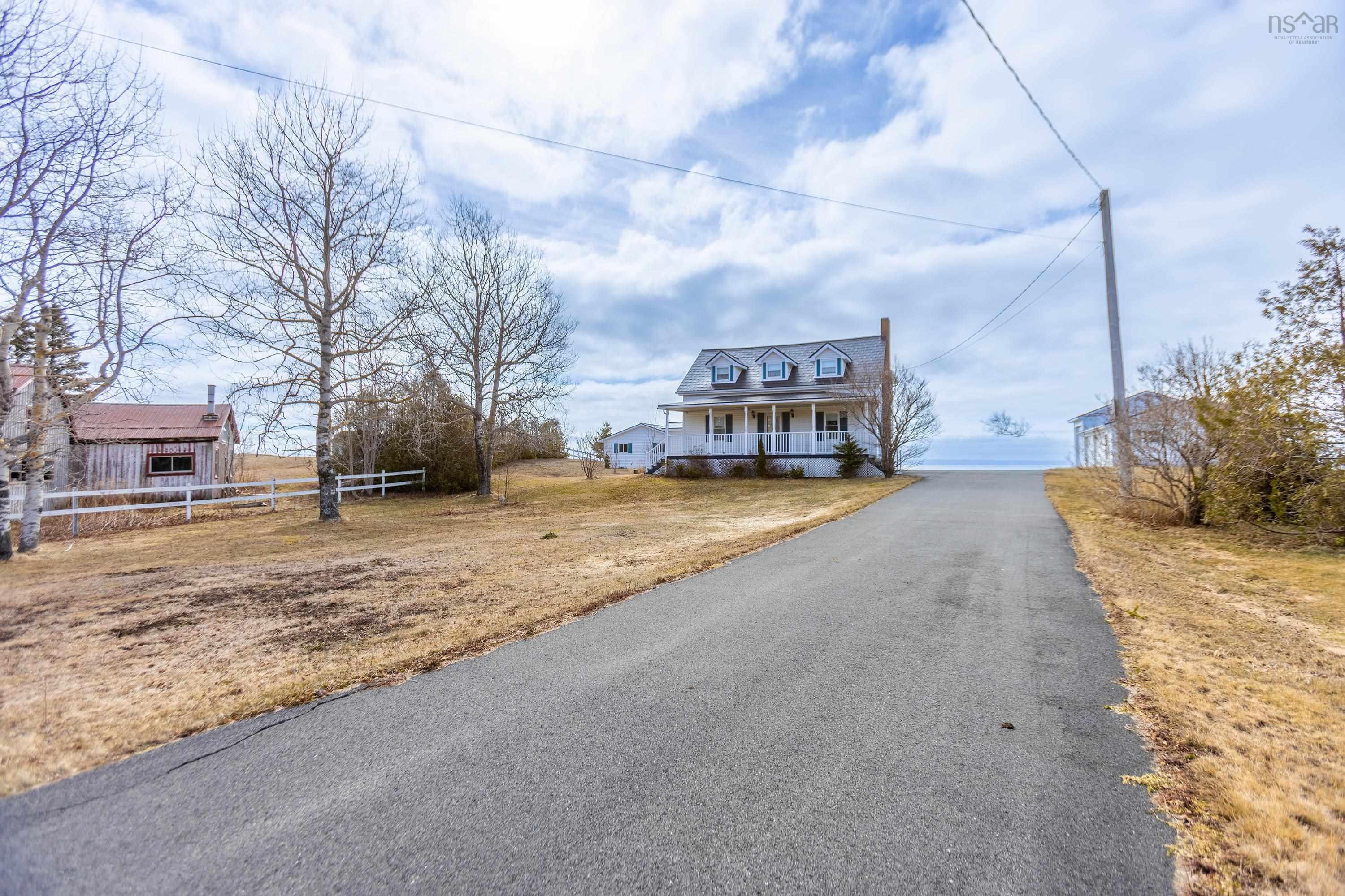 $574,900.00: 8002 Highway 209, Wards Brook