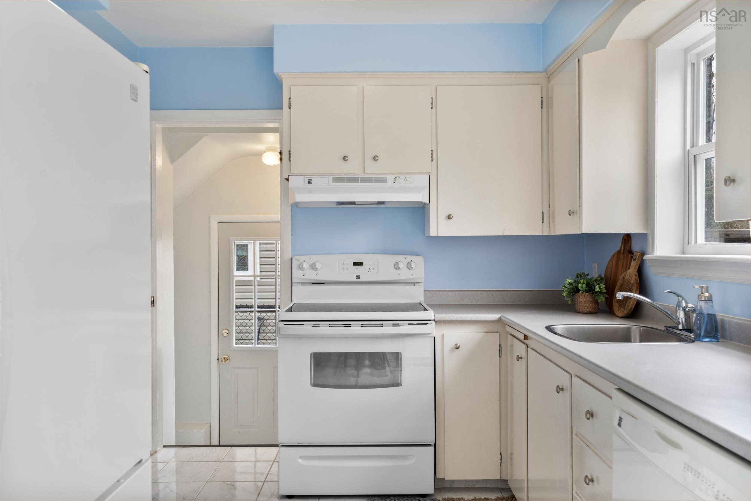 16a Christopher Avenue, Dartmouth, NS (MLS 202606782)