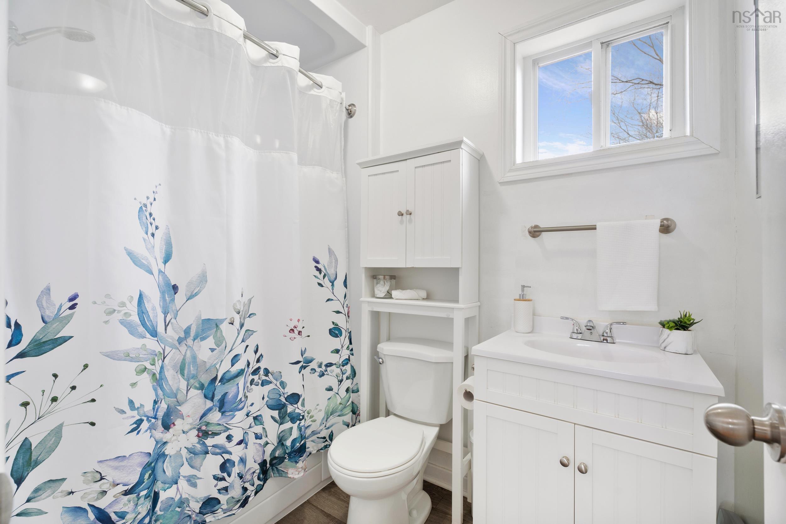 16a Christopher Avenue, Dartmouth, NS (MLS 202606782)