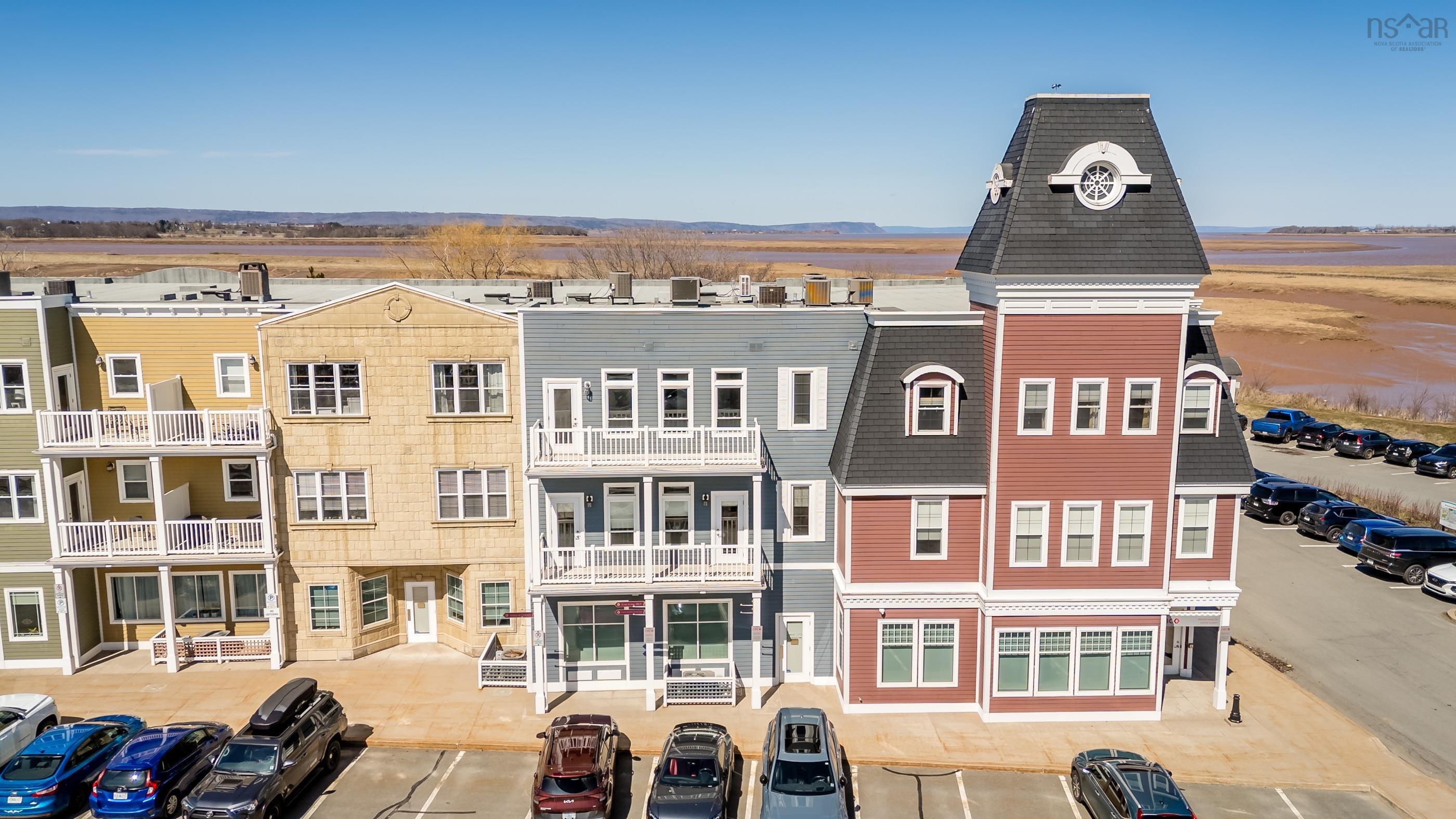 $349,900.00: 302 24 Harbourside Drive, Wolfville