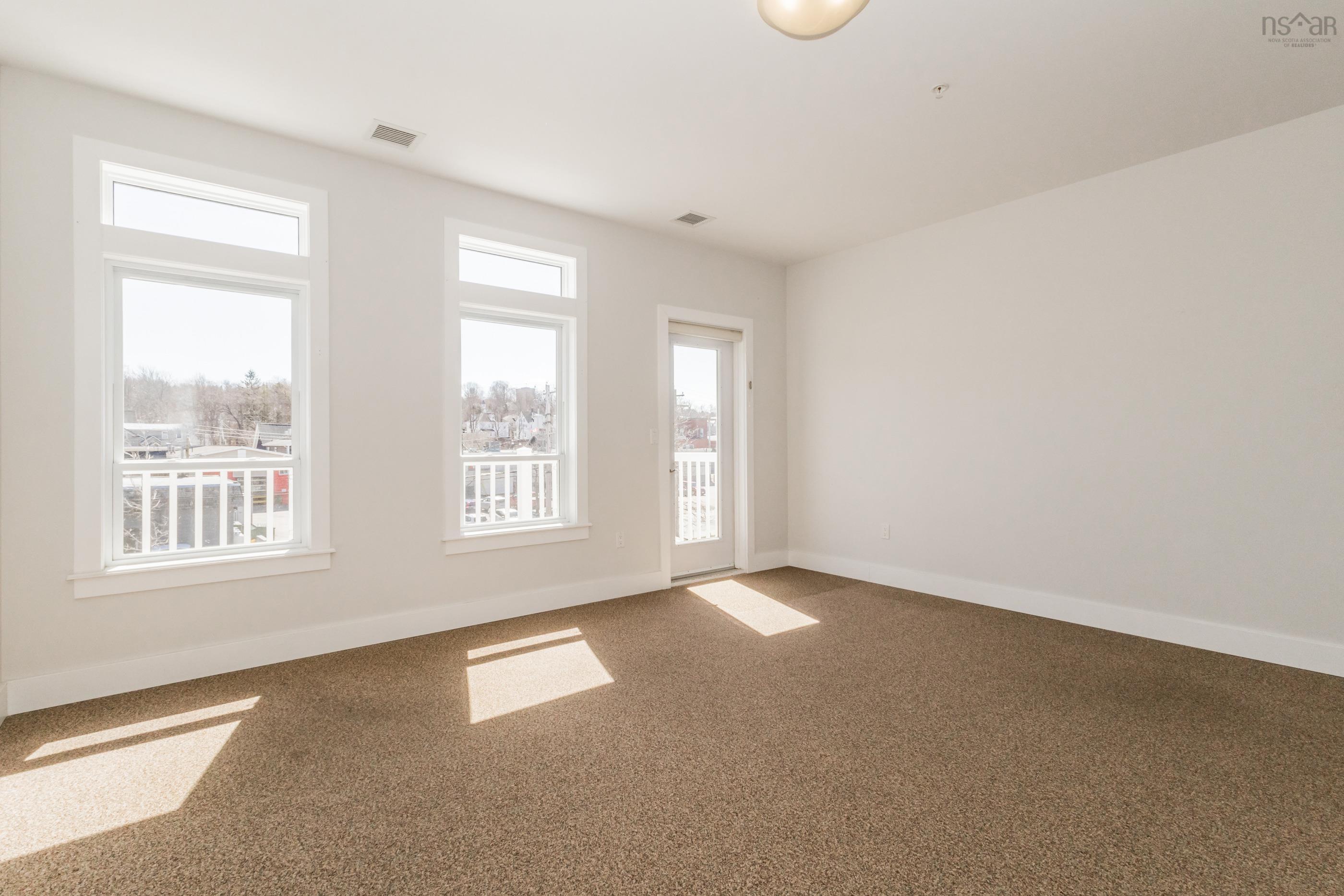 $349,900.00: 302 24 Harbourside Drive, Wolfville