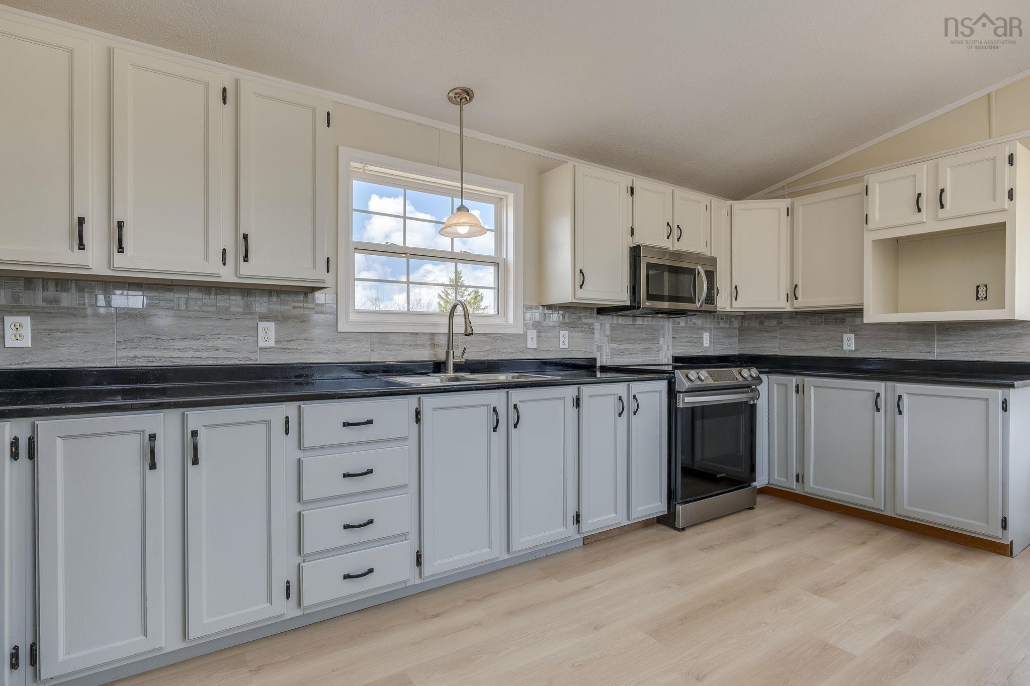 $325,000.00: 835 Murchyville Road, Middle Musquodoboit