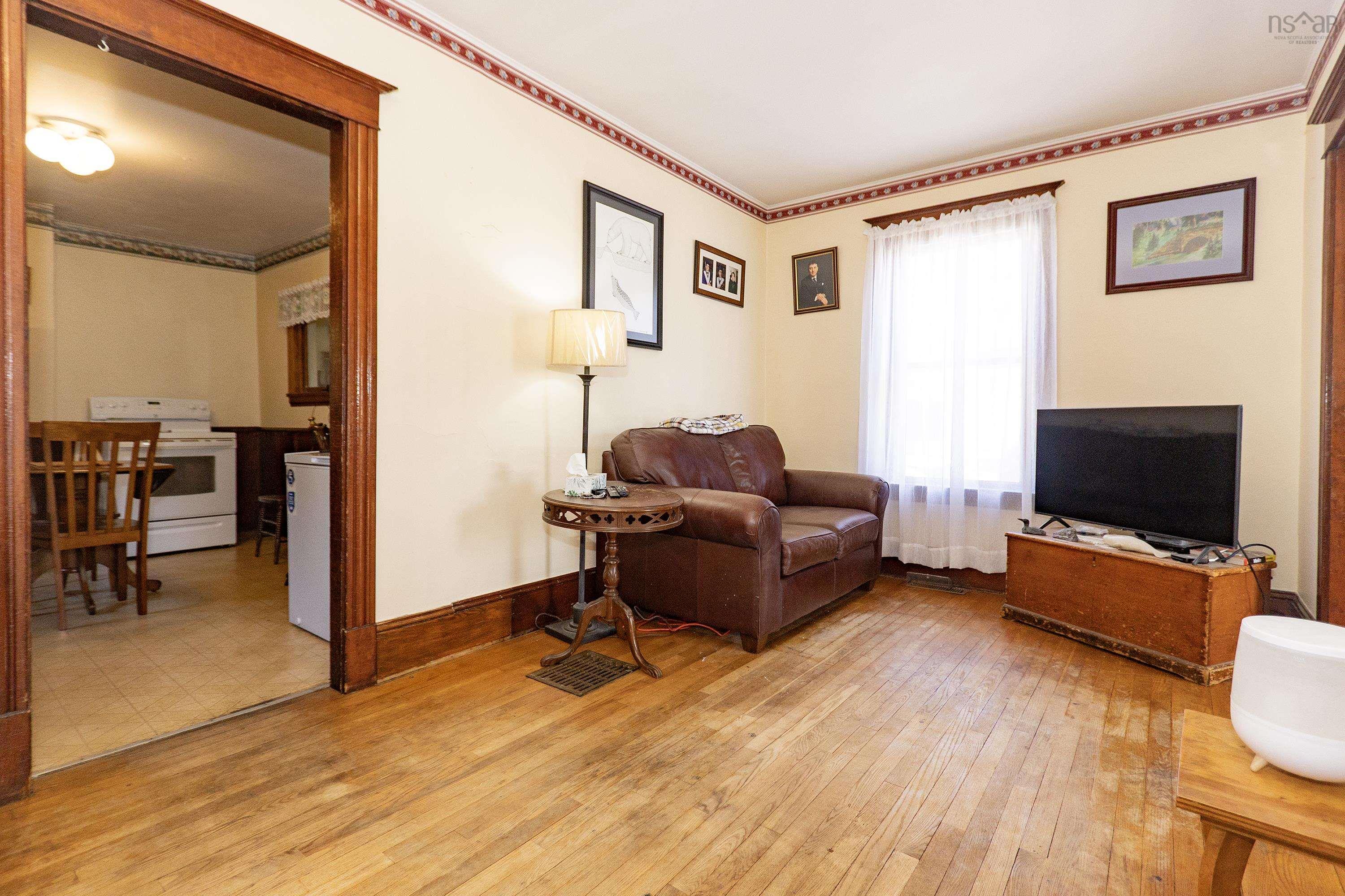 $164,900.00: 5 Minto Street, Amherst