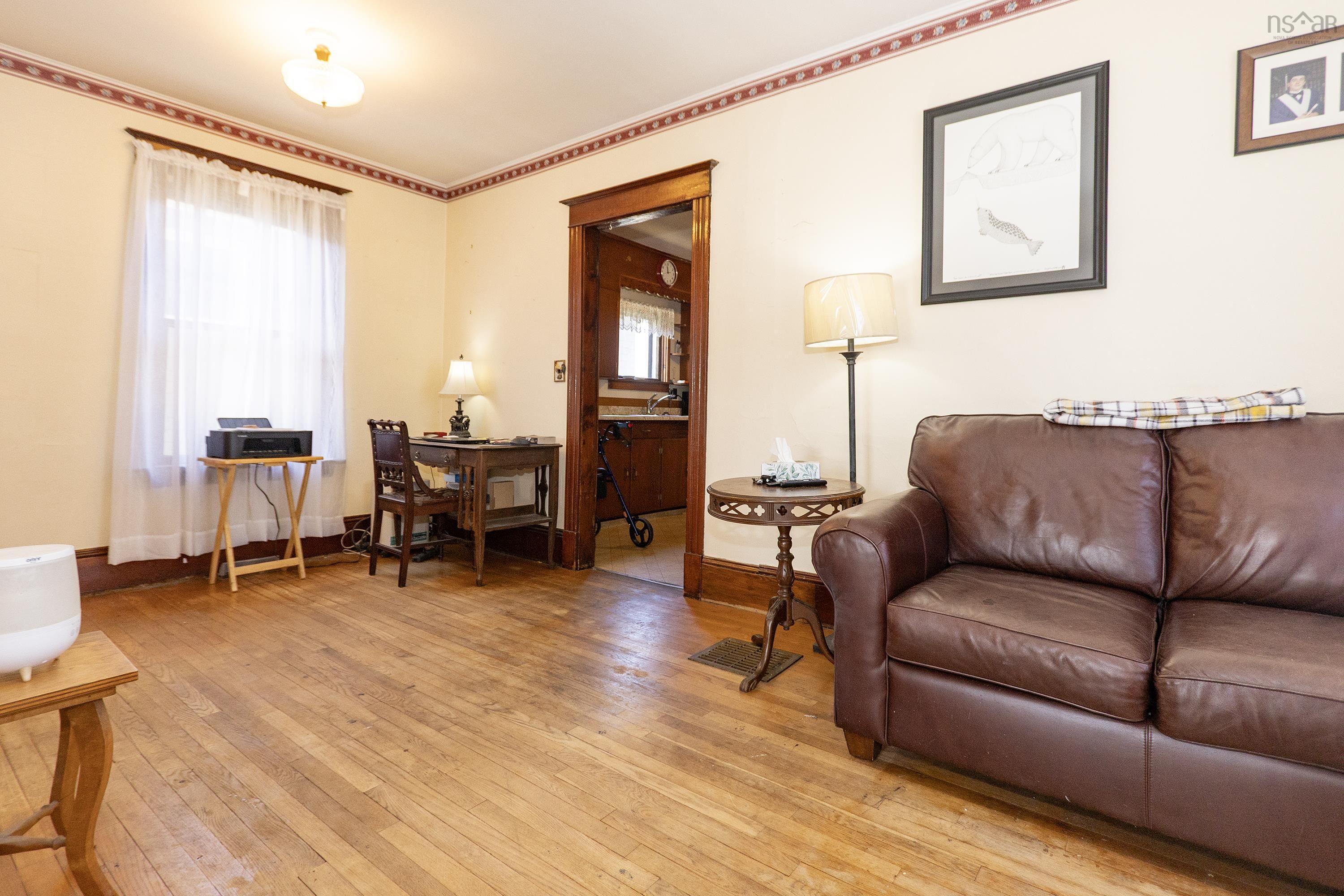 $164,900.00: 5 Minto Street, Amherst