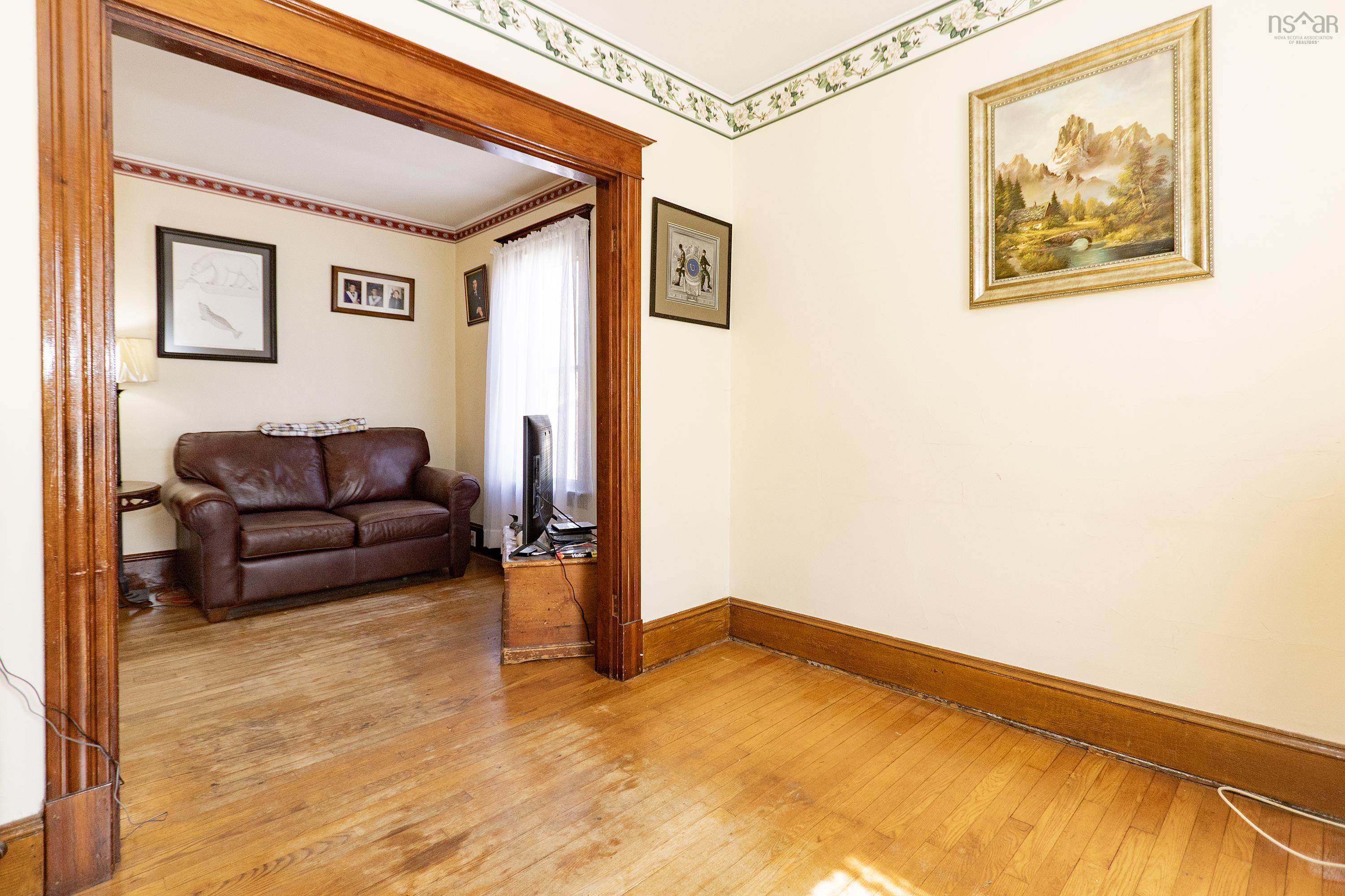 $164,900.00: 5 Minto Street, Amherst