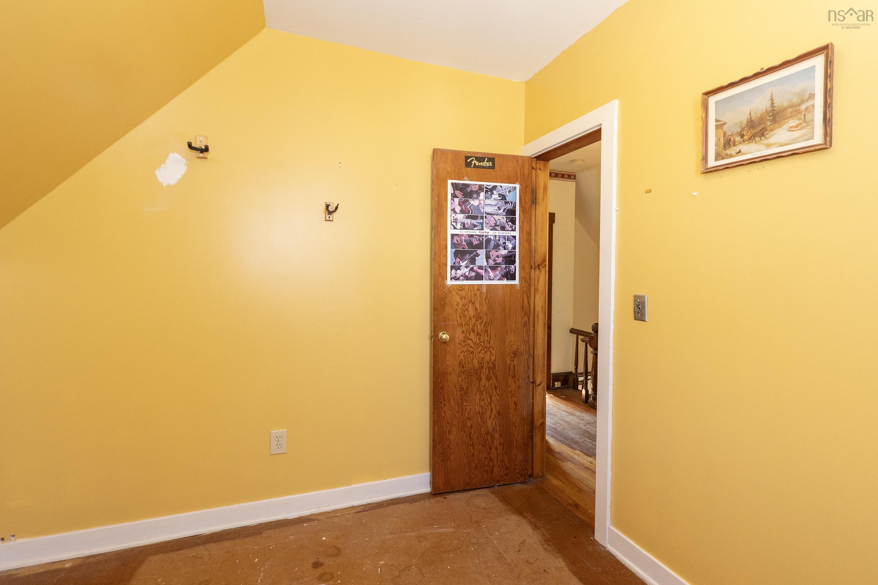 $164,900.00: 5 Minto Street, Amherst