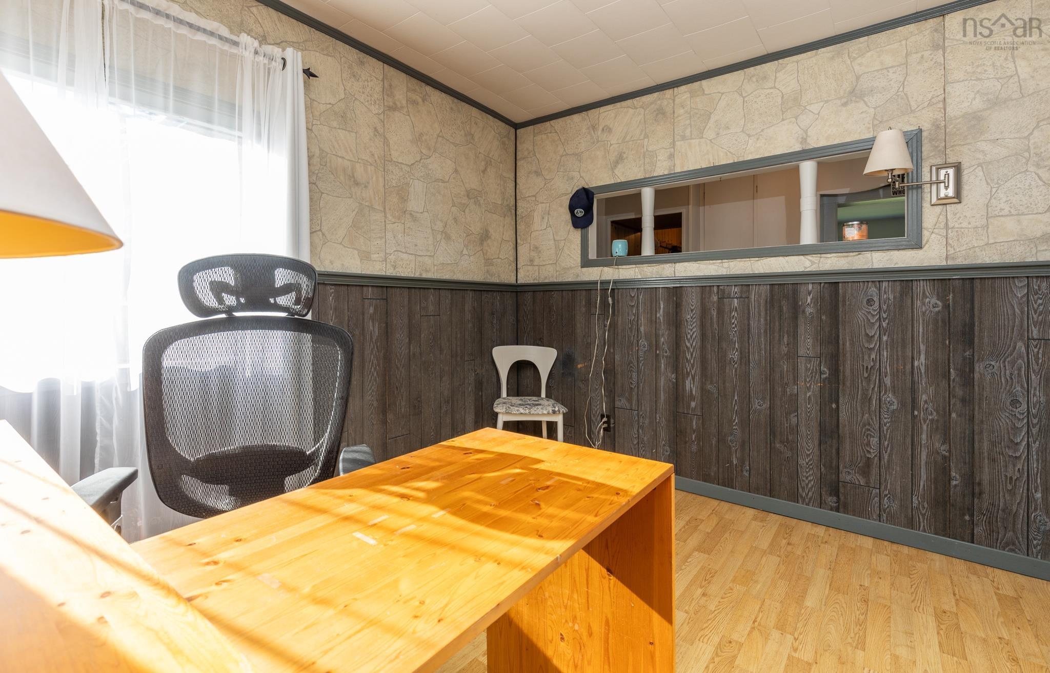 $219,000.00: 2484 Highway 1, Grosses Coques