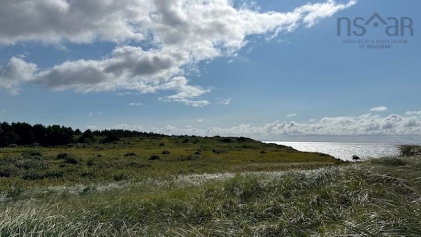 $185,000.00: Highway 19 Highway, Long Point