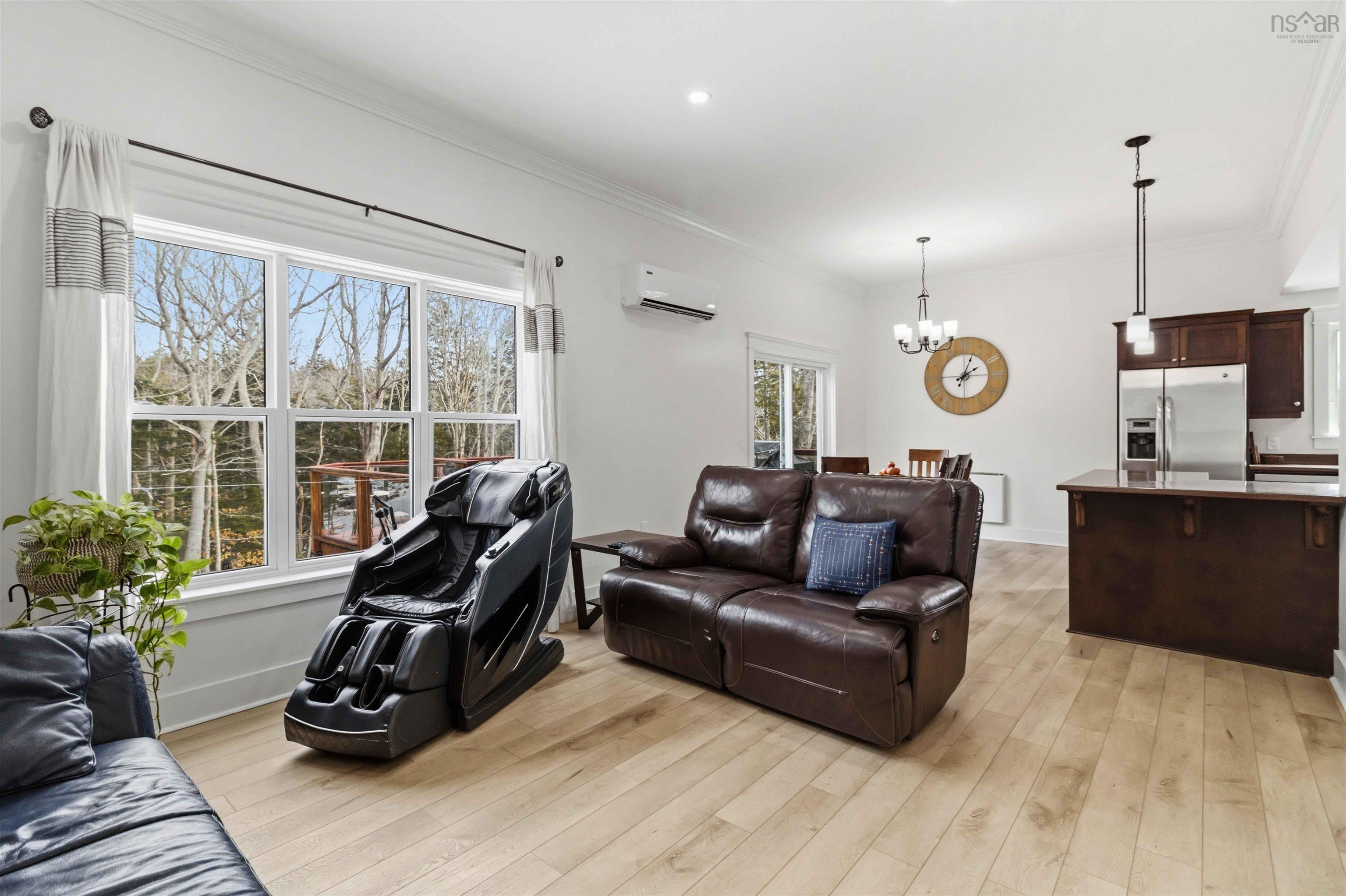 $845,000.00: 6 Riverwood Drive, Timberlea