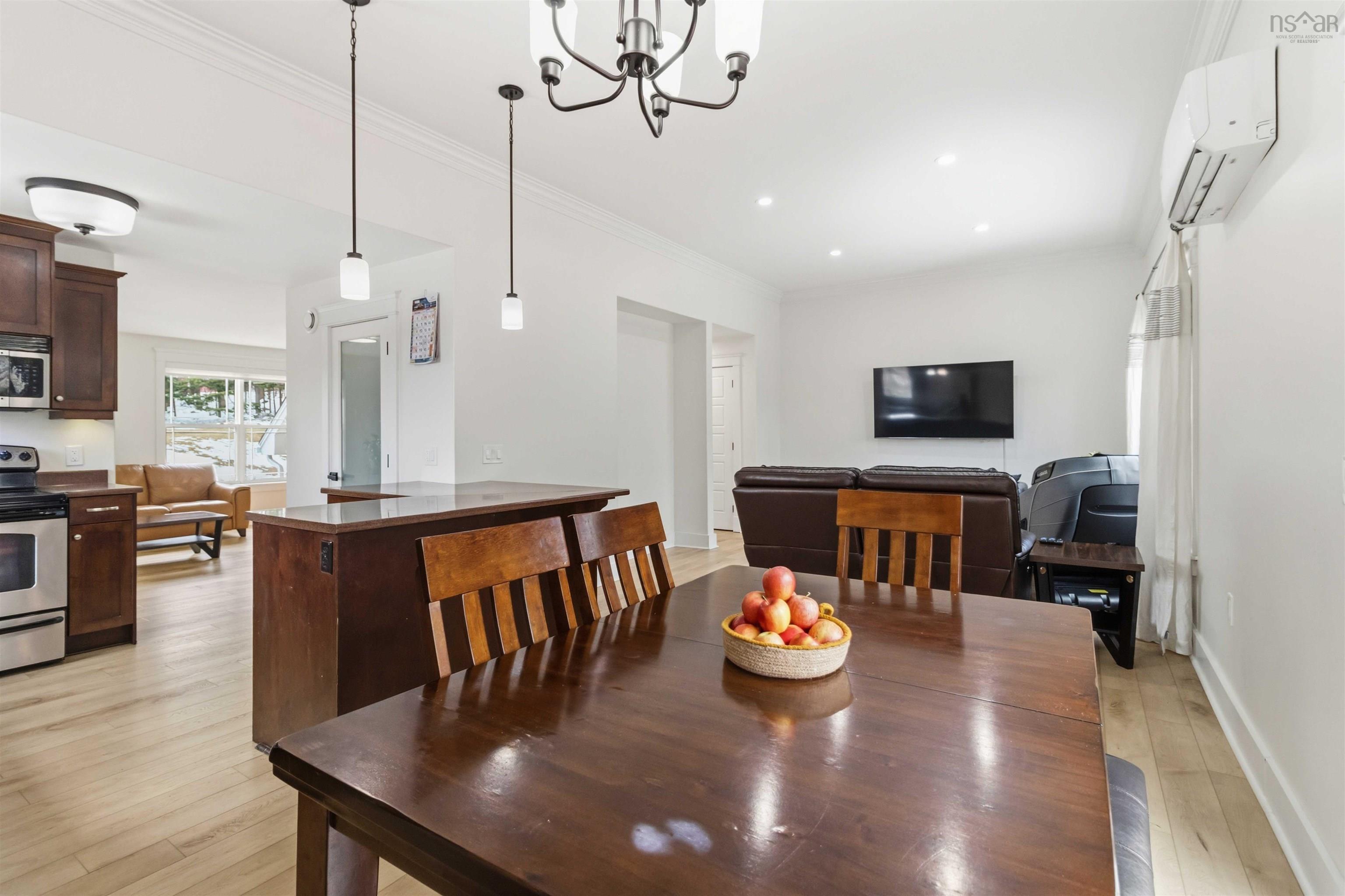 $845,000.00: 6 Riverwood Drive, Timberlea