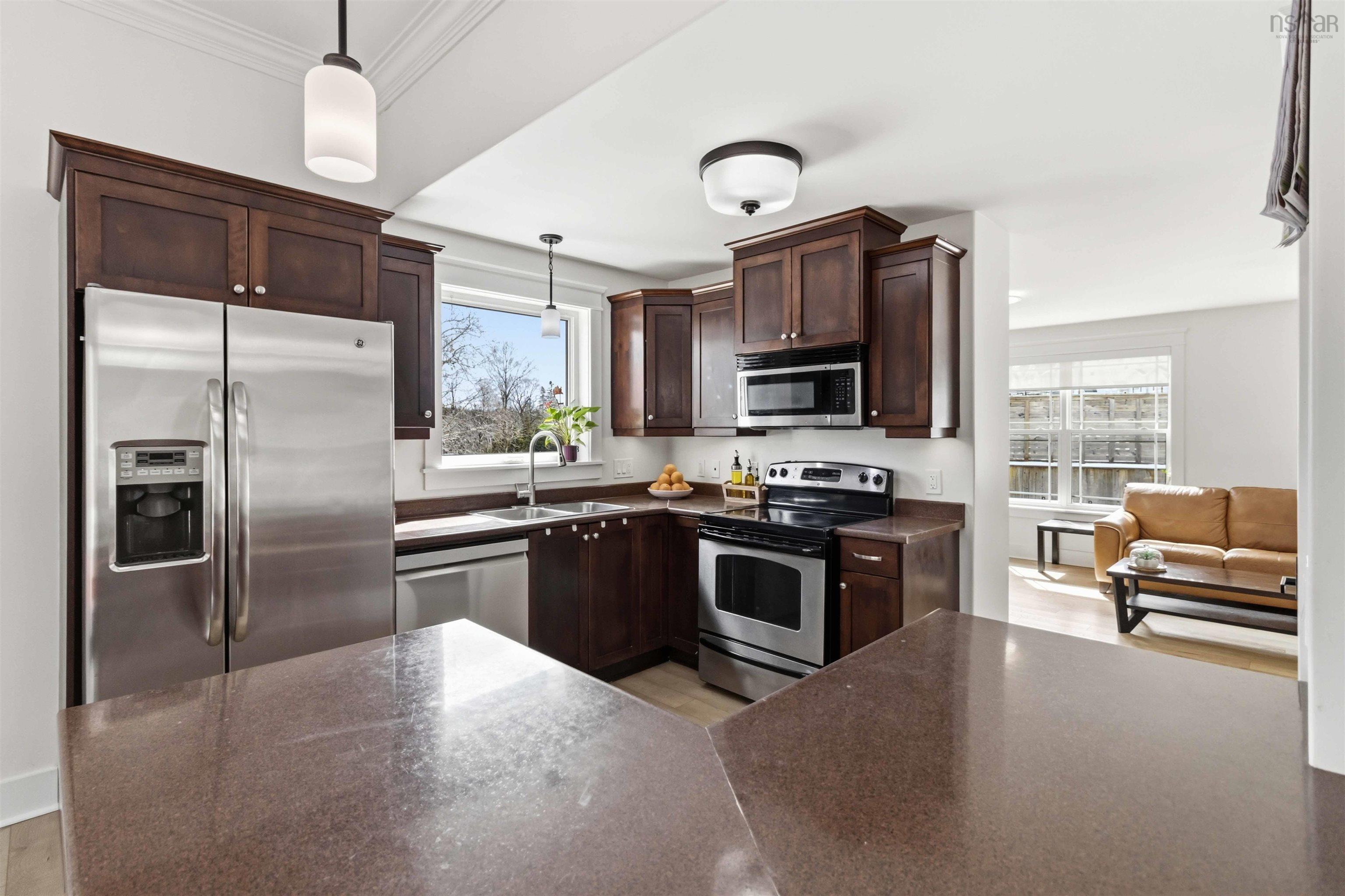 $845,000.00: 6 Riverwood Drive, Timberlea