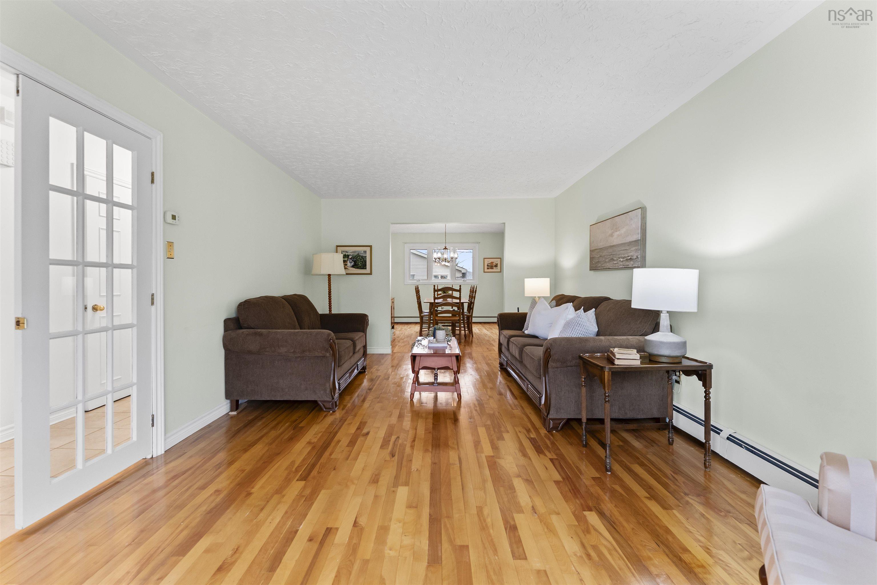 $749,900.00: 29 Bow Street, Dartmouth