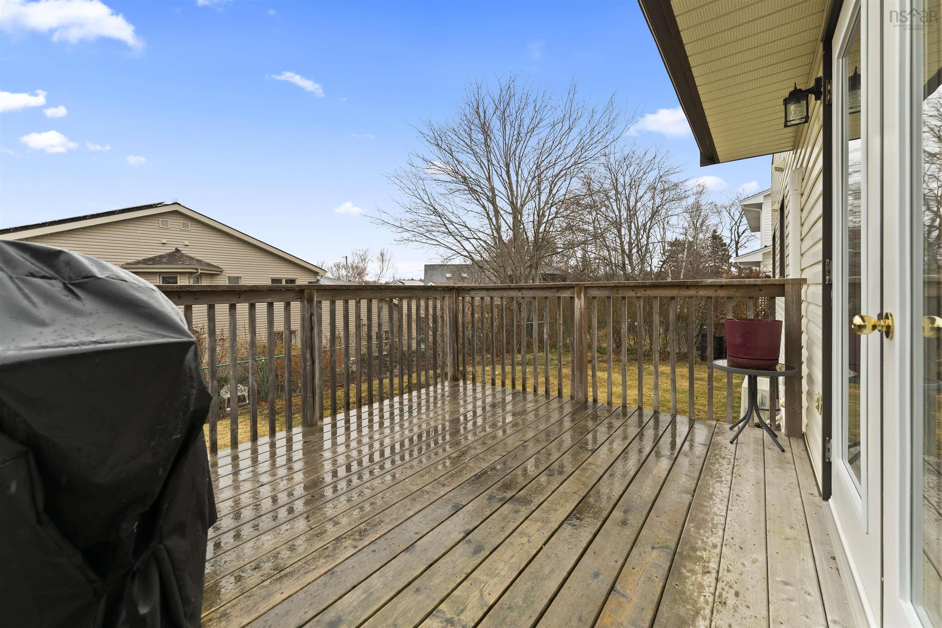 $749,900.00: 29 Bow Street, Dartmouth