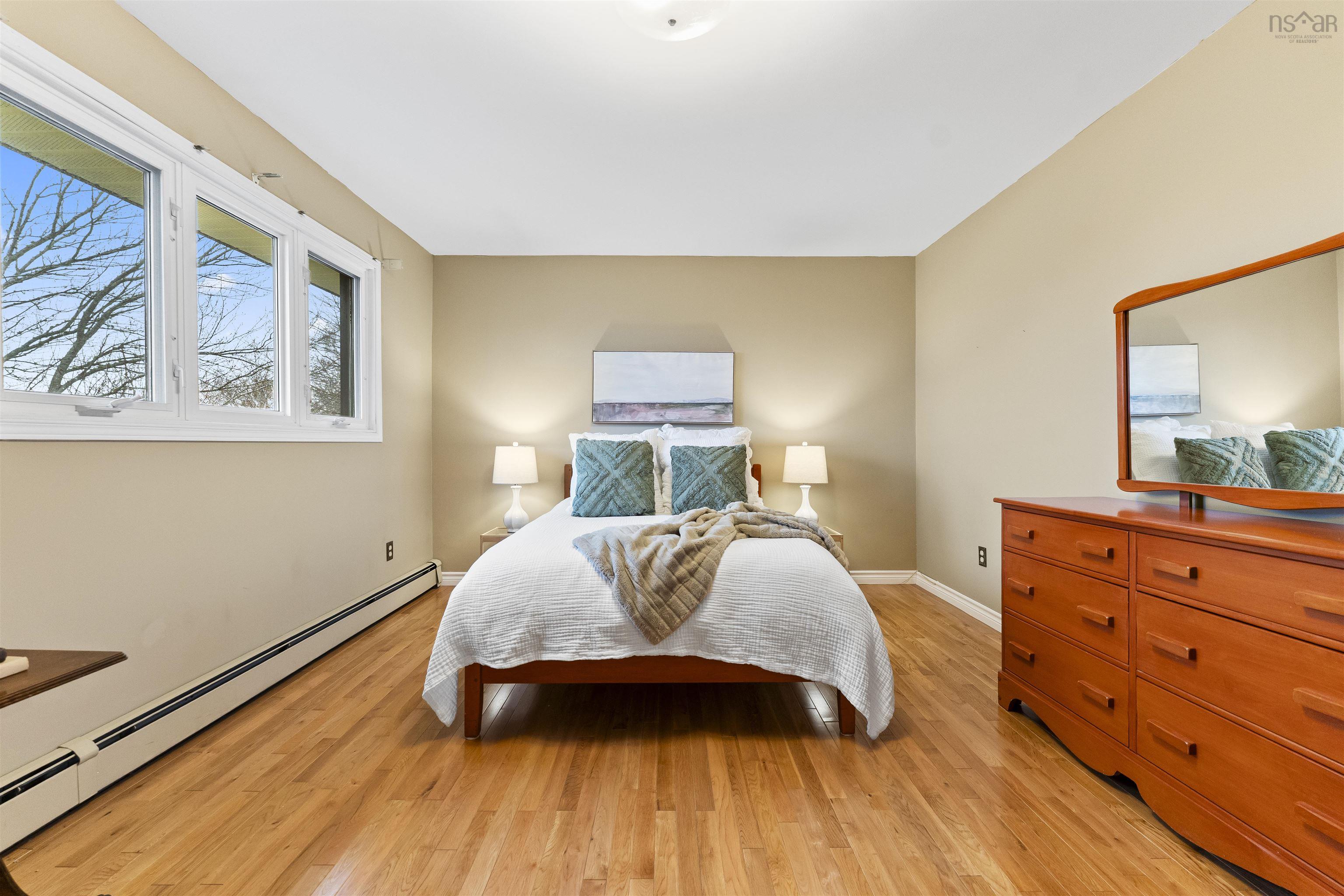 $749,900.00: 29 Bow Street, Dartmouth