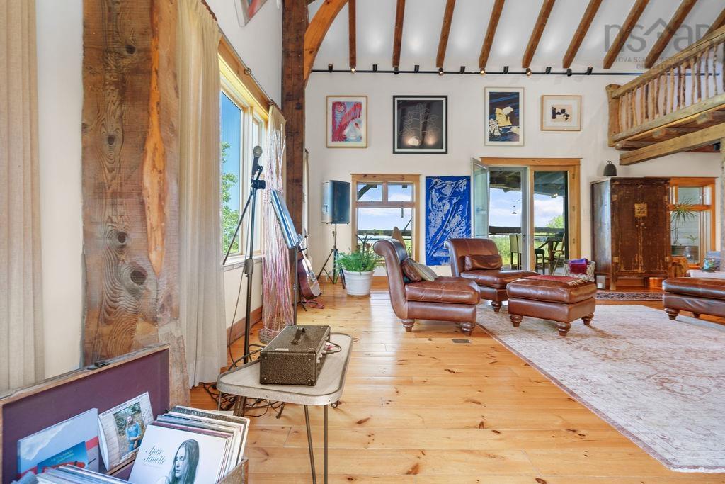 $2,680,000.00: 65 Meadow Breeze Lane, Kings Head