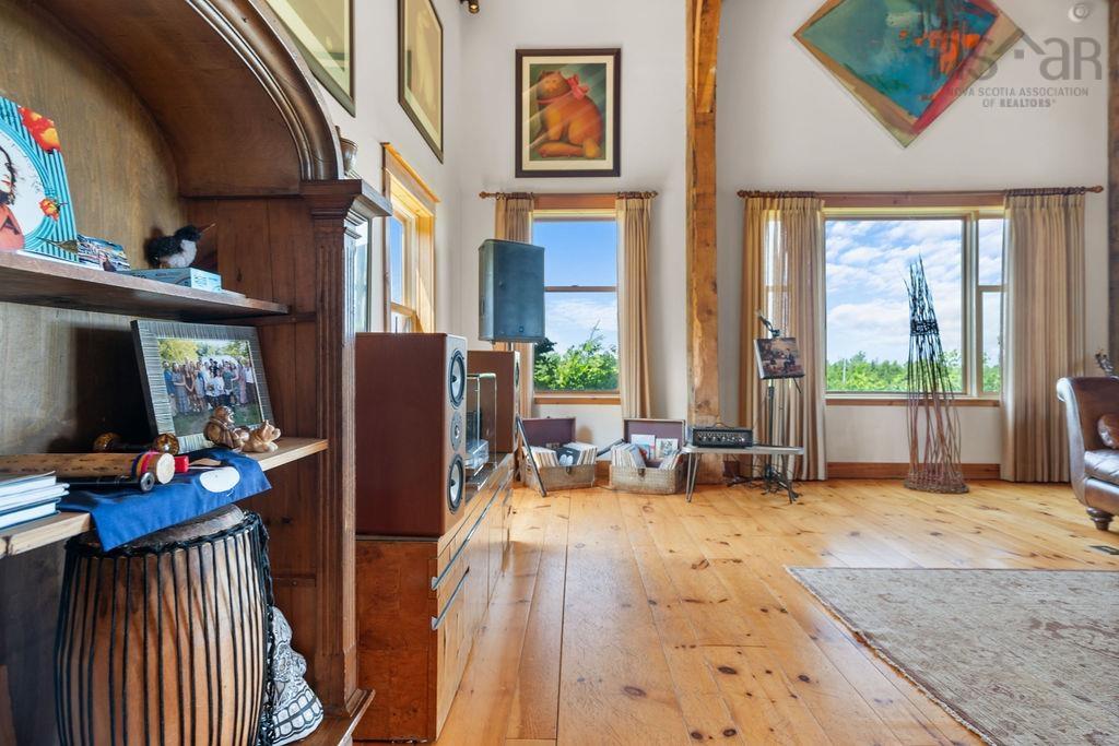 $2,680,000.00: 65 Meadow Breeze Lane, Kings Head
