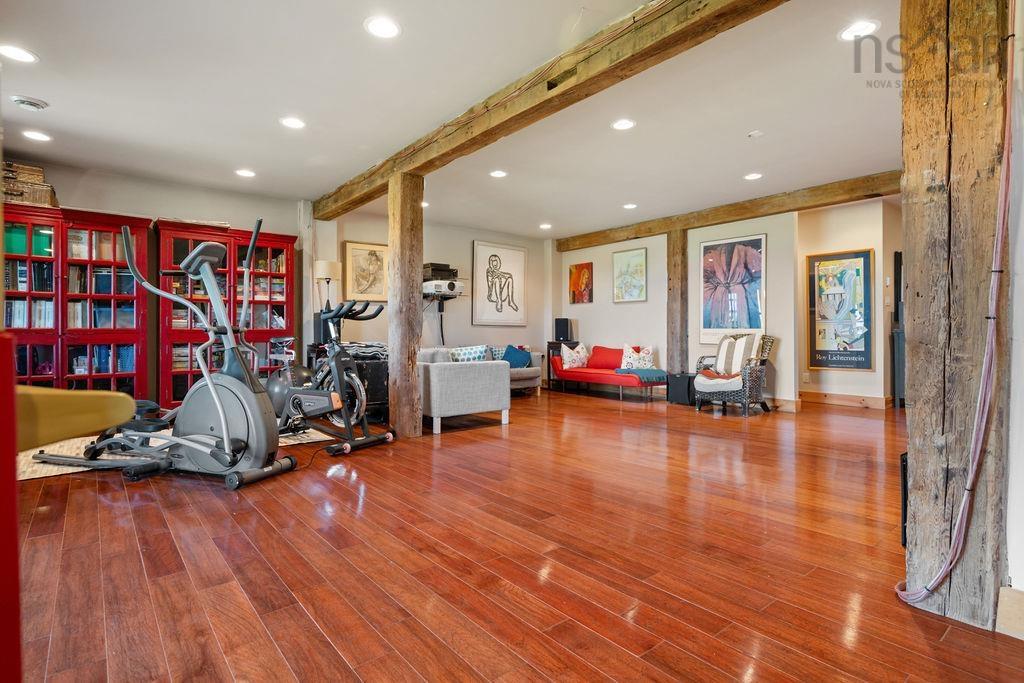 $2,680,000.00: 65 Meadow Breeze Lane, Kings Head