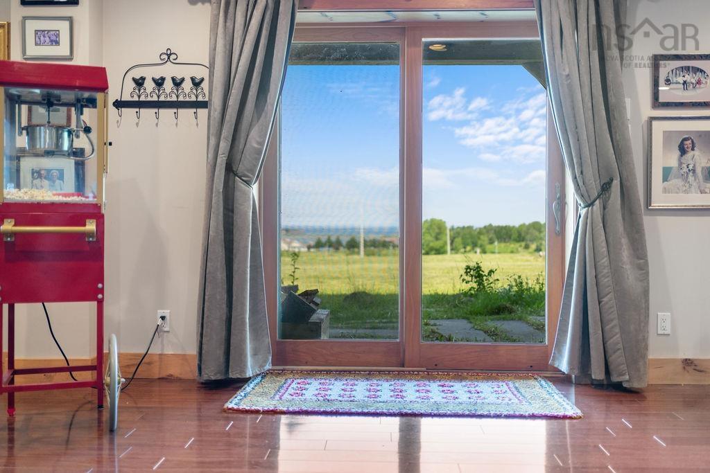 $2,680,000.00: 65 Meadow Breeze Lane, Kings Head