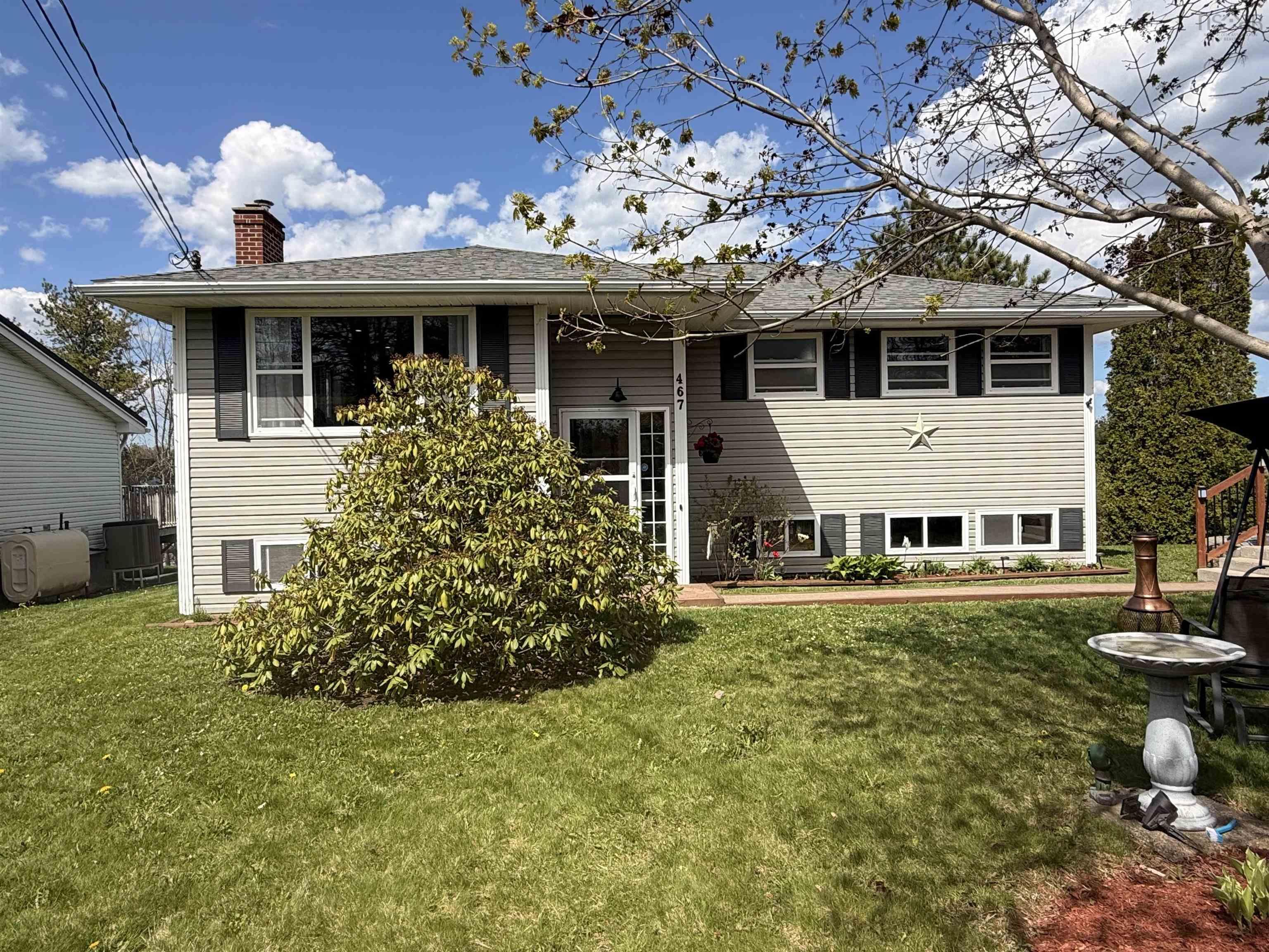467 Old Sackville Road, Lower Sackville, NS (MLS 202606871)