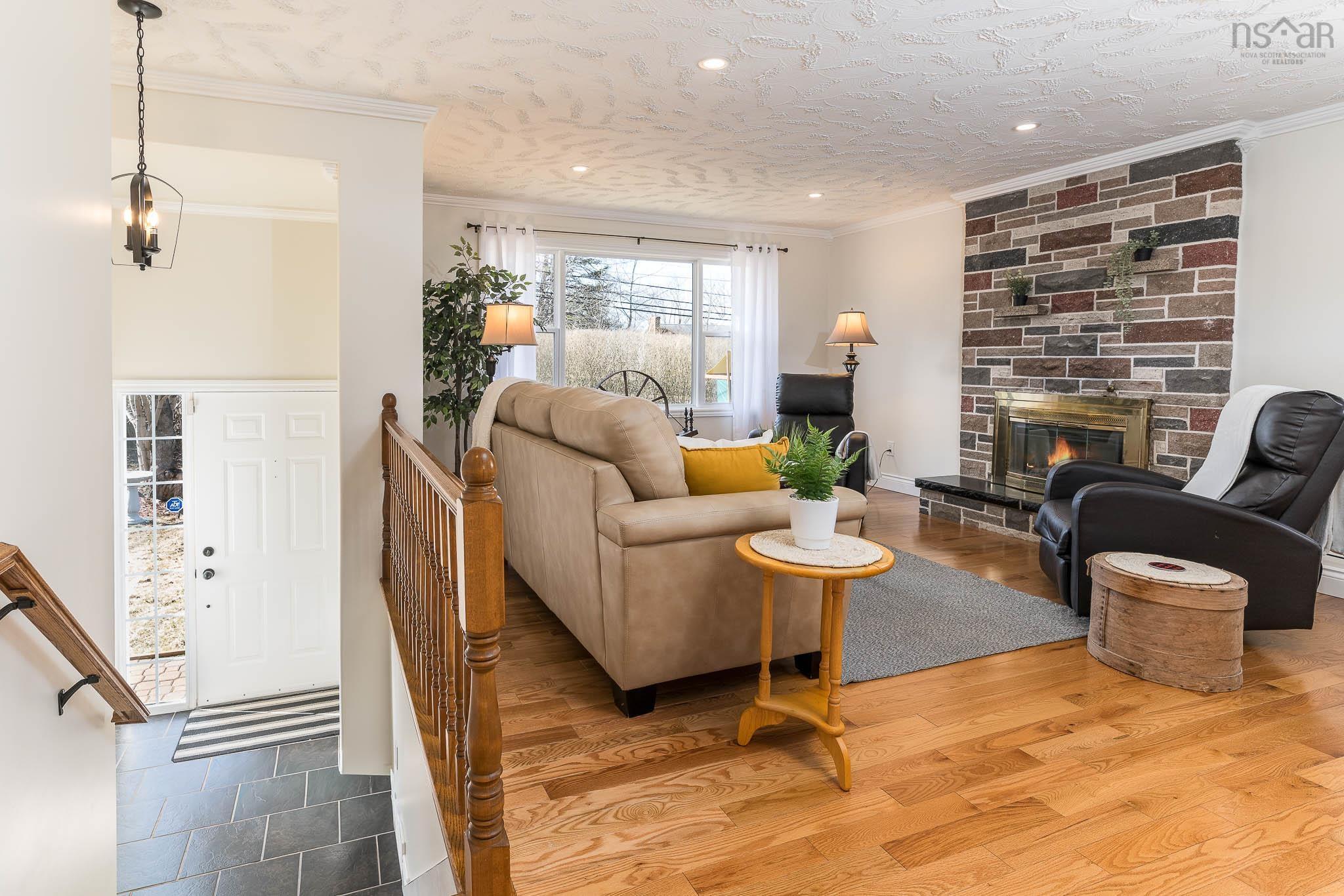 467 Old Sackville Road, Lower Sackville, NS (MLS 202606871)