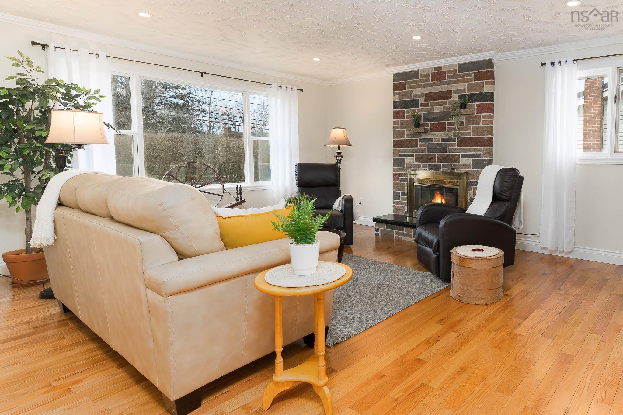 467 Old Sackville Road, Lower Sackville, NS (MLS 202606871)