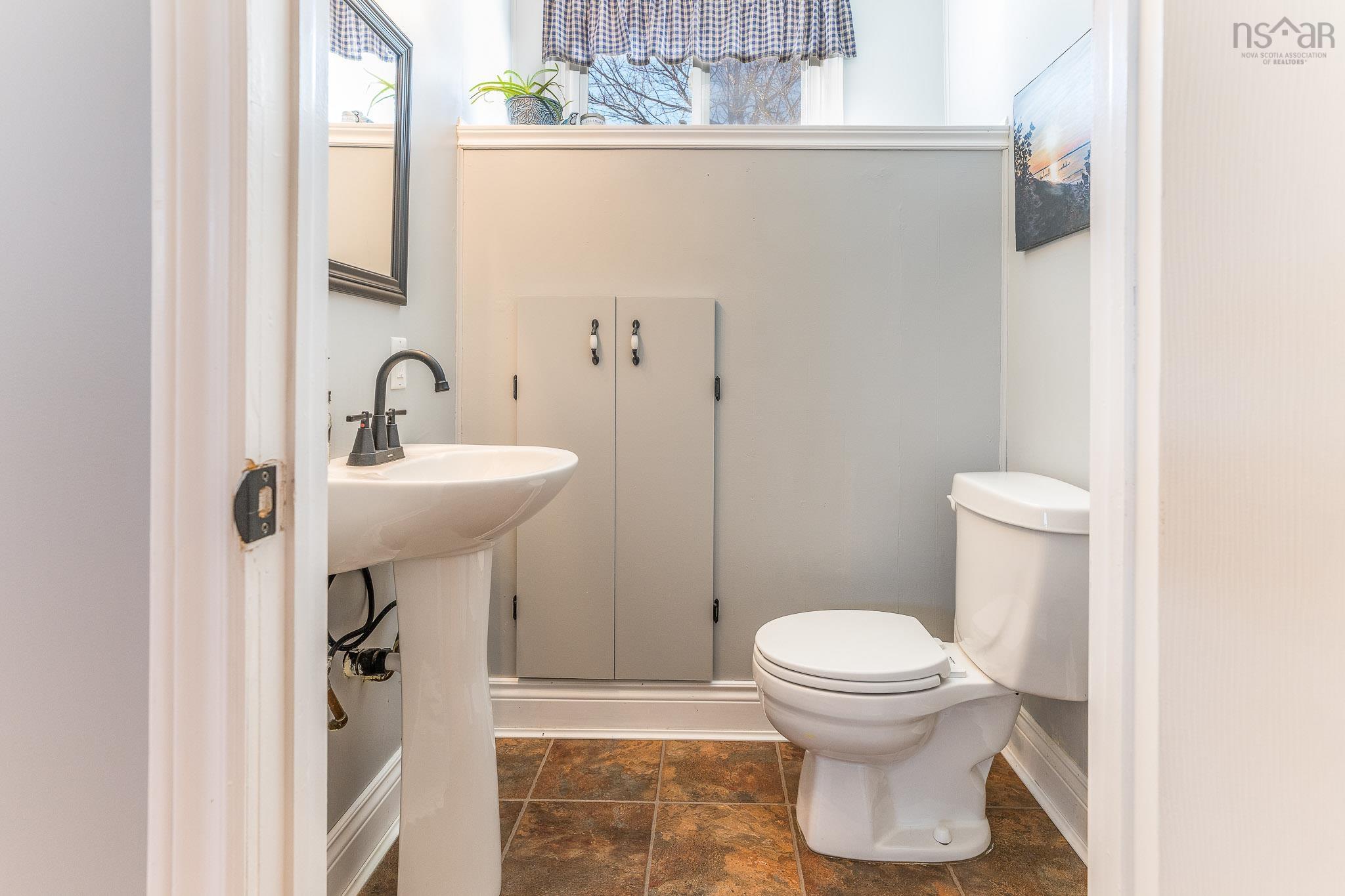 467 Old Sackville Road, Lower Sackville, NS (MLS 202606871)