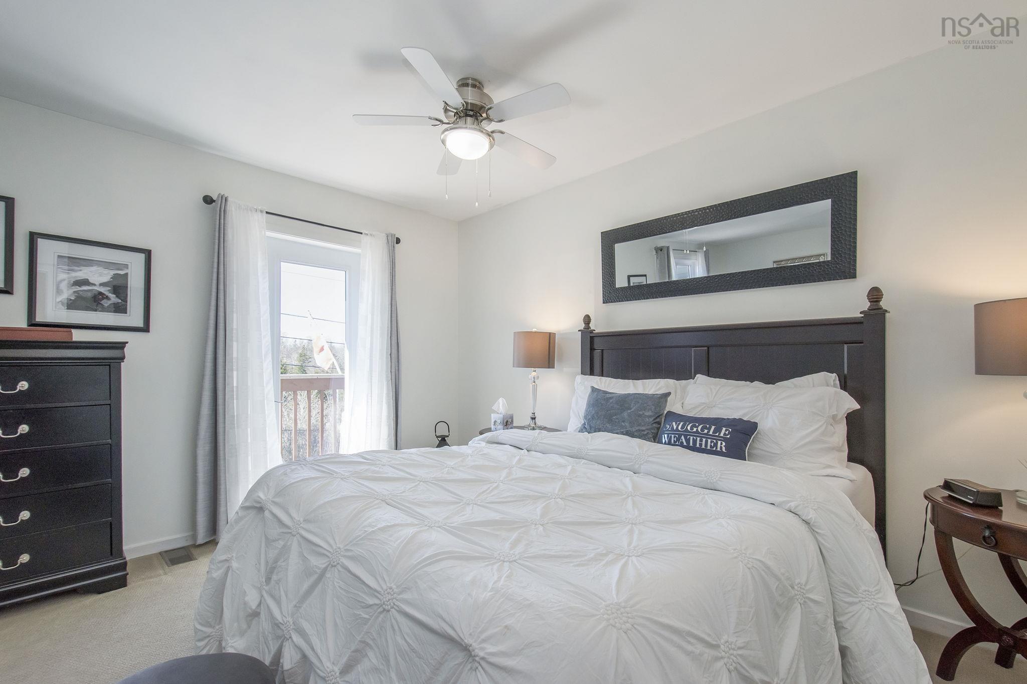 $234,900.00: 552 South Broadway Avenue, Cornwallis Park