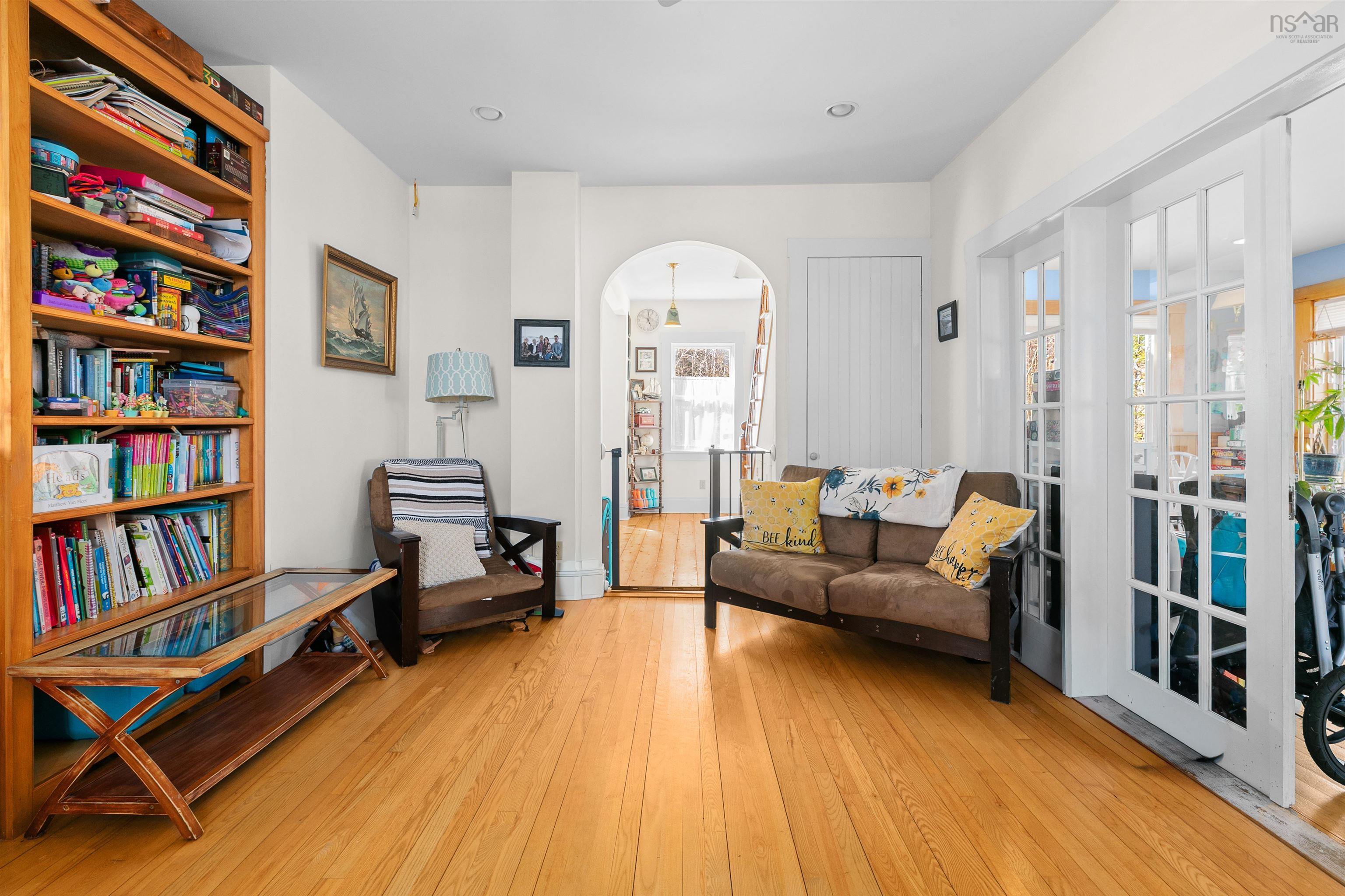 $619,000.00: 92 Main Street, Chester