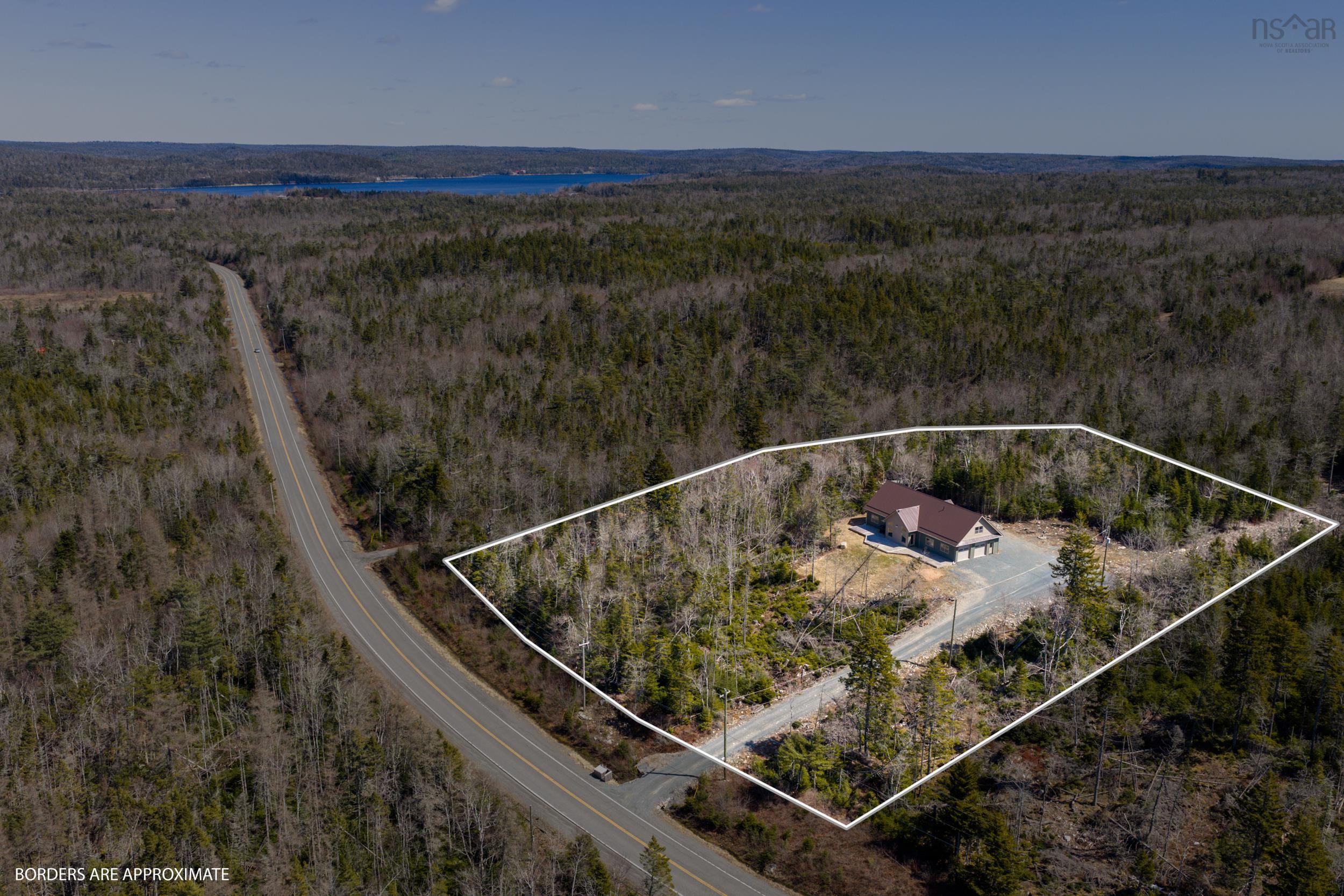 $699,900.00: 12844 Highway 7 Ship Harbour Highway E, Ship Harbour