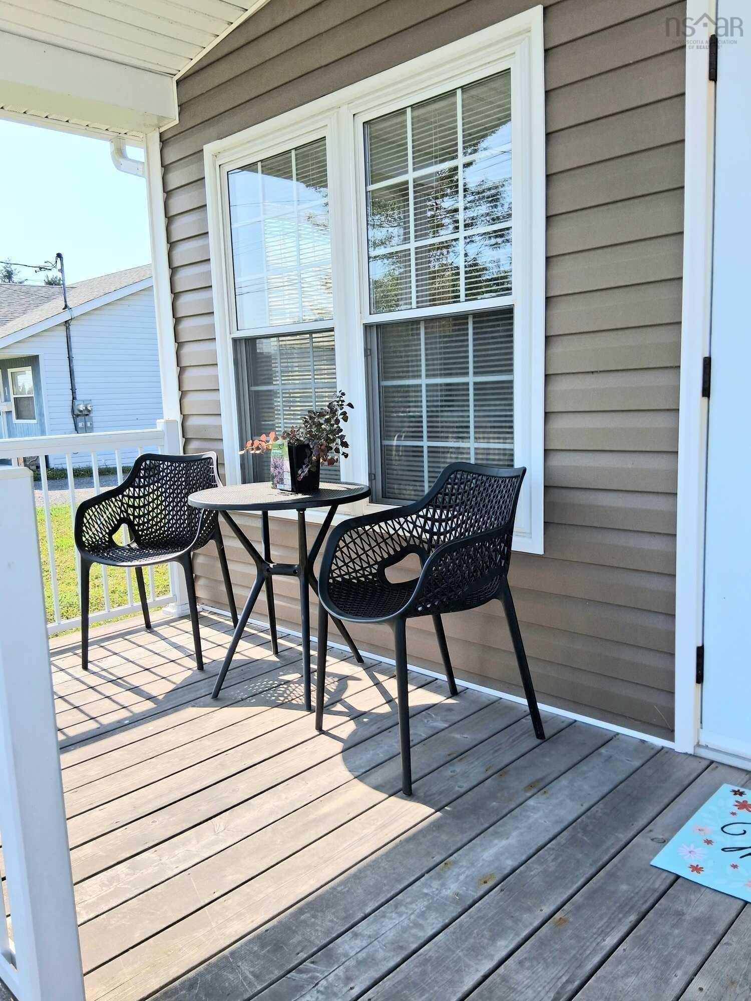 $259,000.00: 101 Acadia Avenue, Stellarton