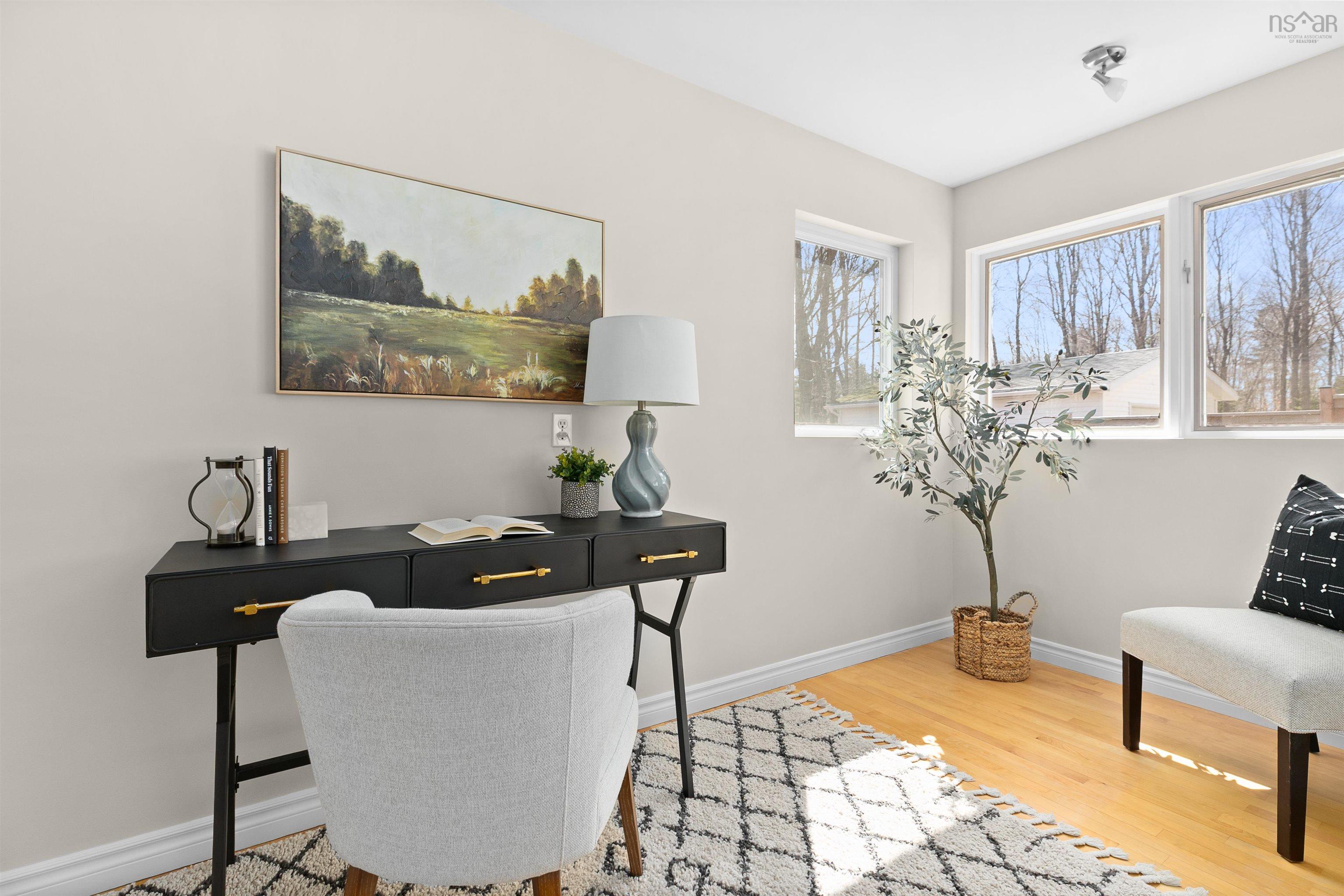 $619,900.00: 140 Pinecrest Boulevard, Bridgewater
