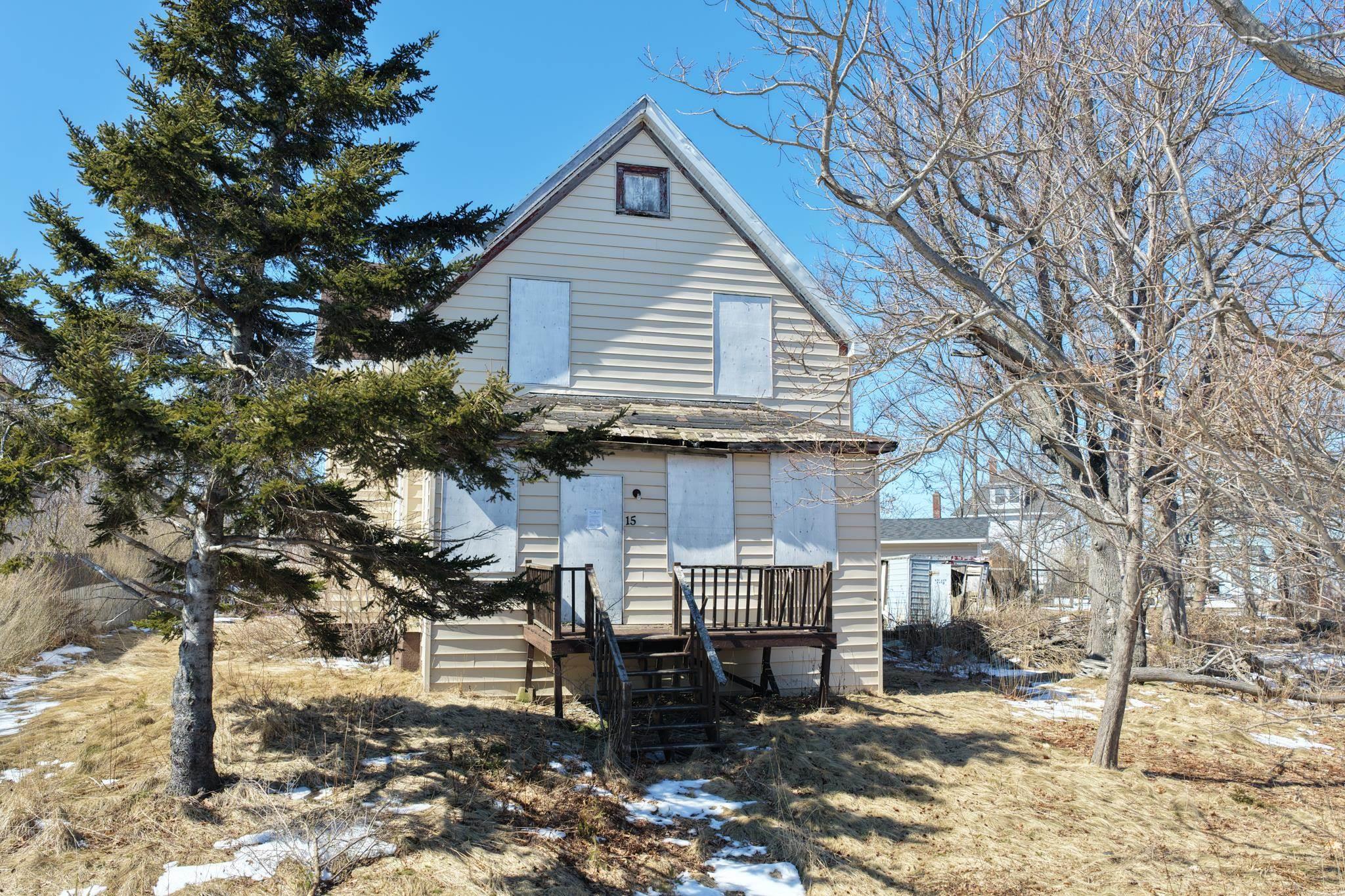 $59,000.00: 15 McKeen Street, Glace Bay