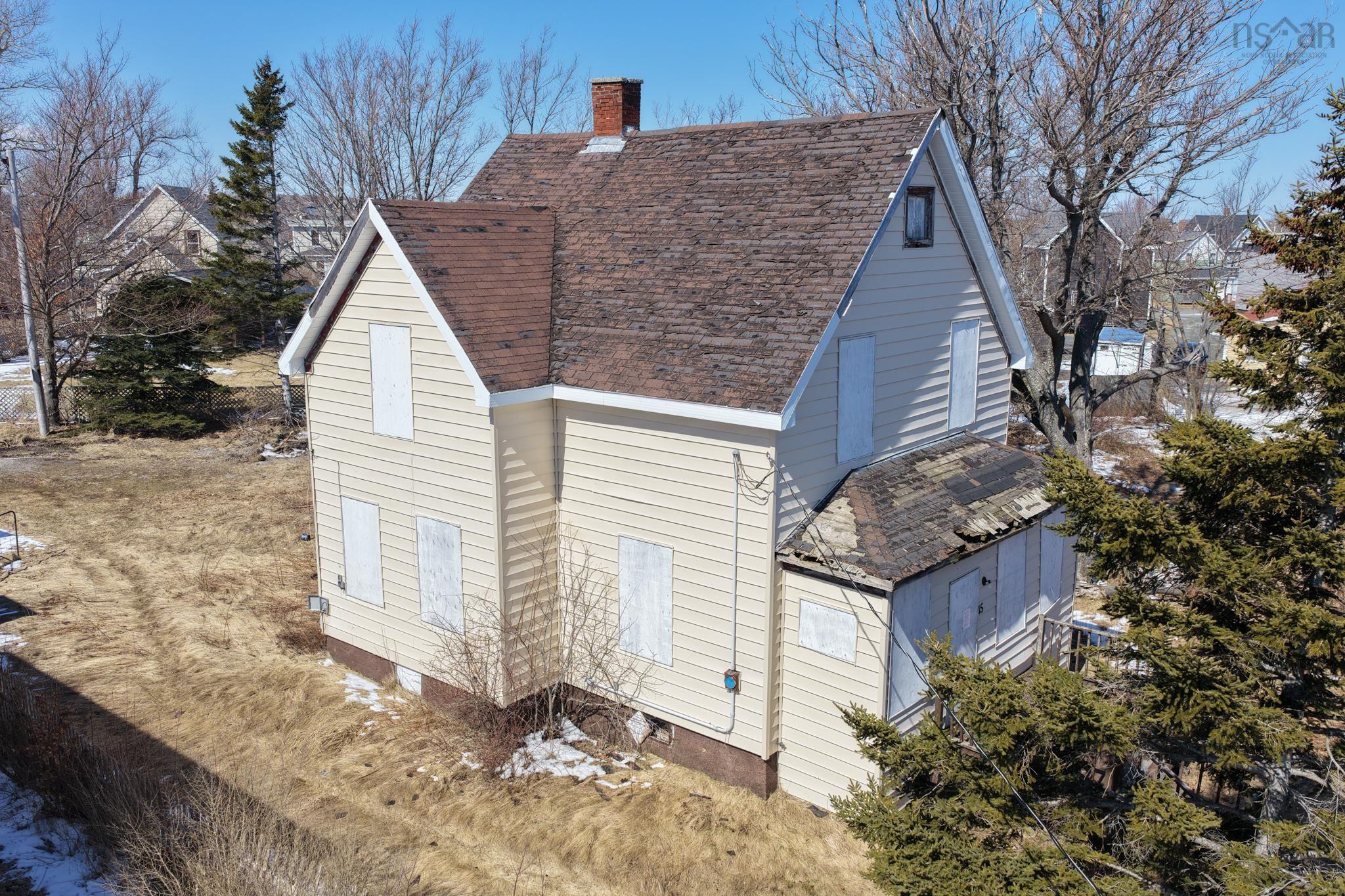 $59,000.00: 15 McKeen Street, Glace Bay