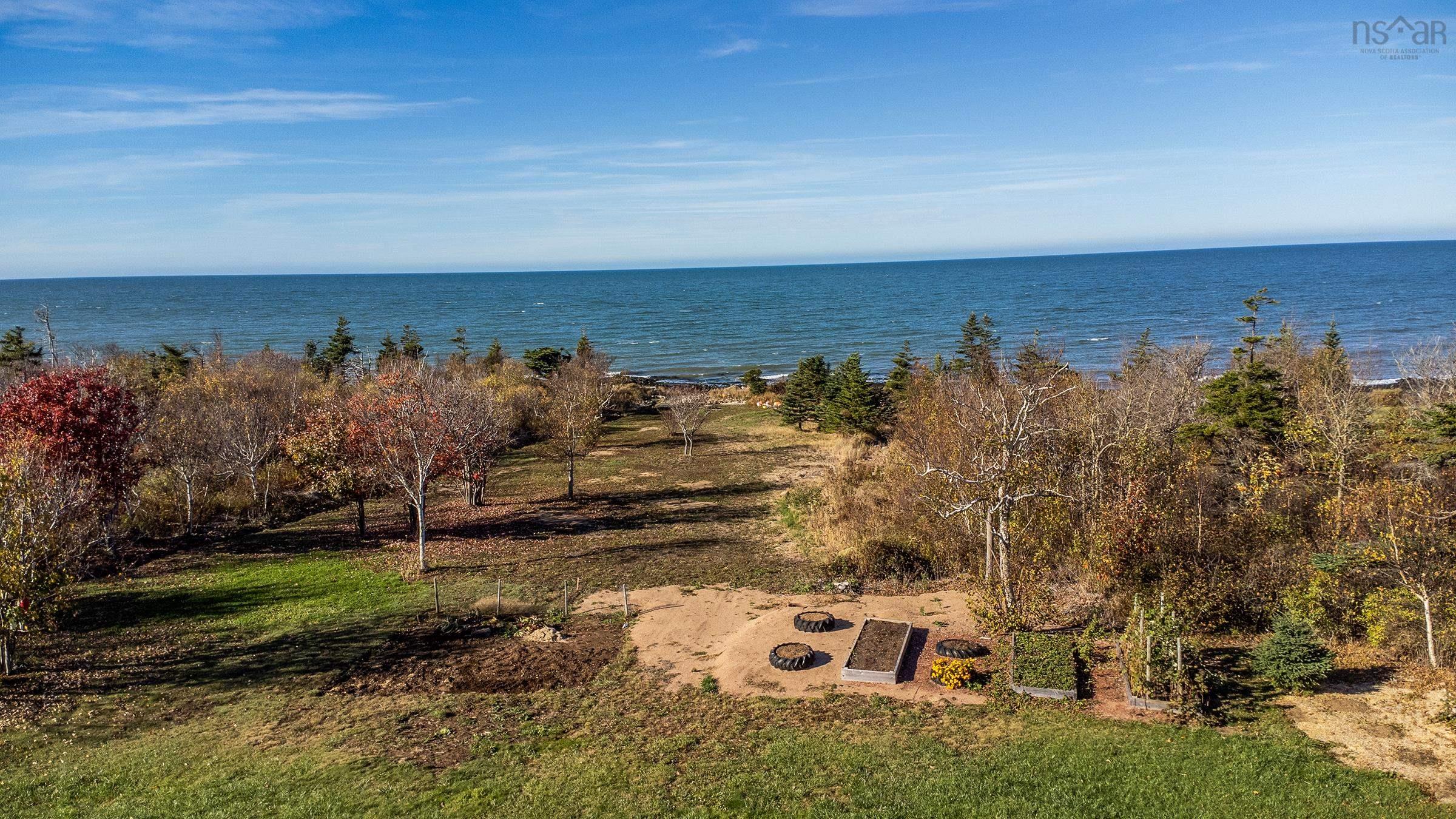 $569,000.00: 6437 Shore Road West, Youngs Cove