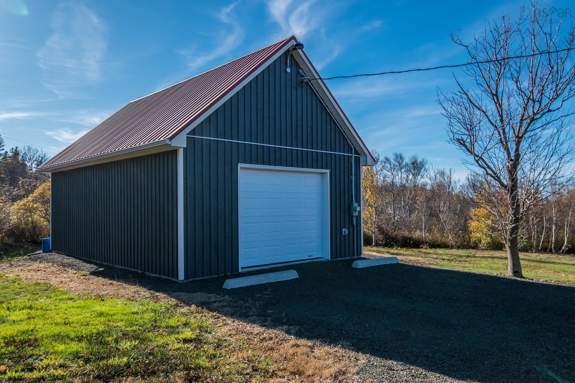 $569,000.00: 6437 Shore Road West, Youngs Cove