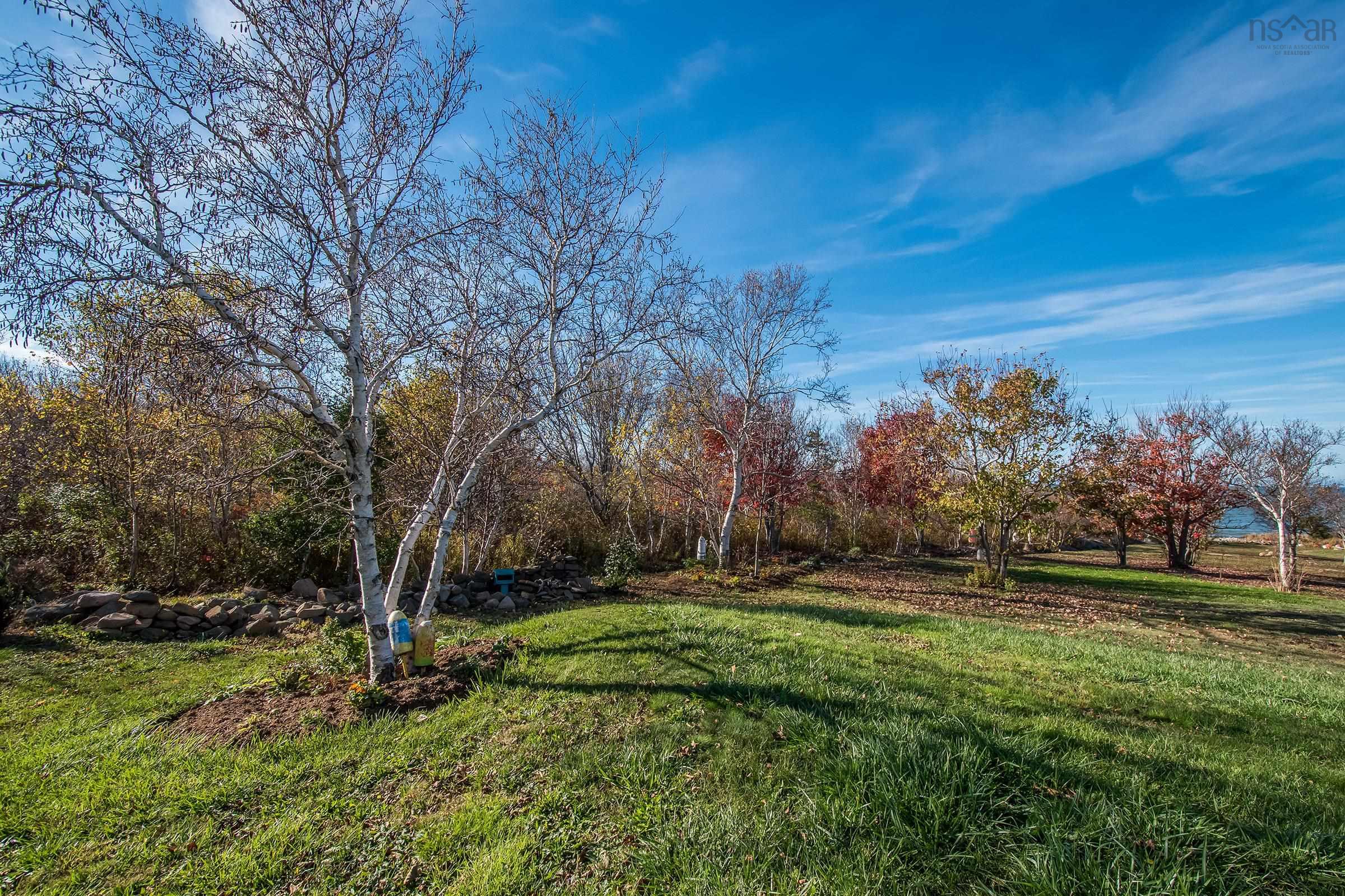 $569,000.00: 6437 Shore Road West, Youngs Cove